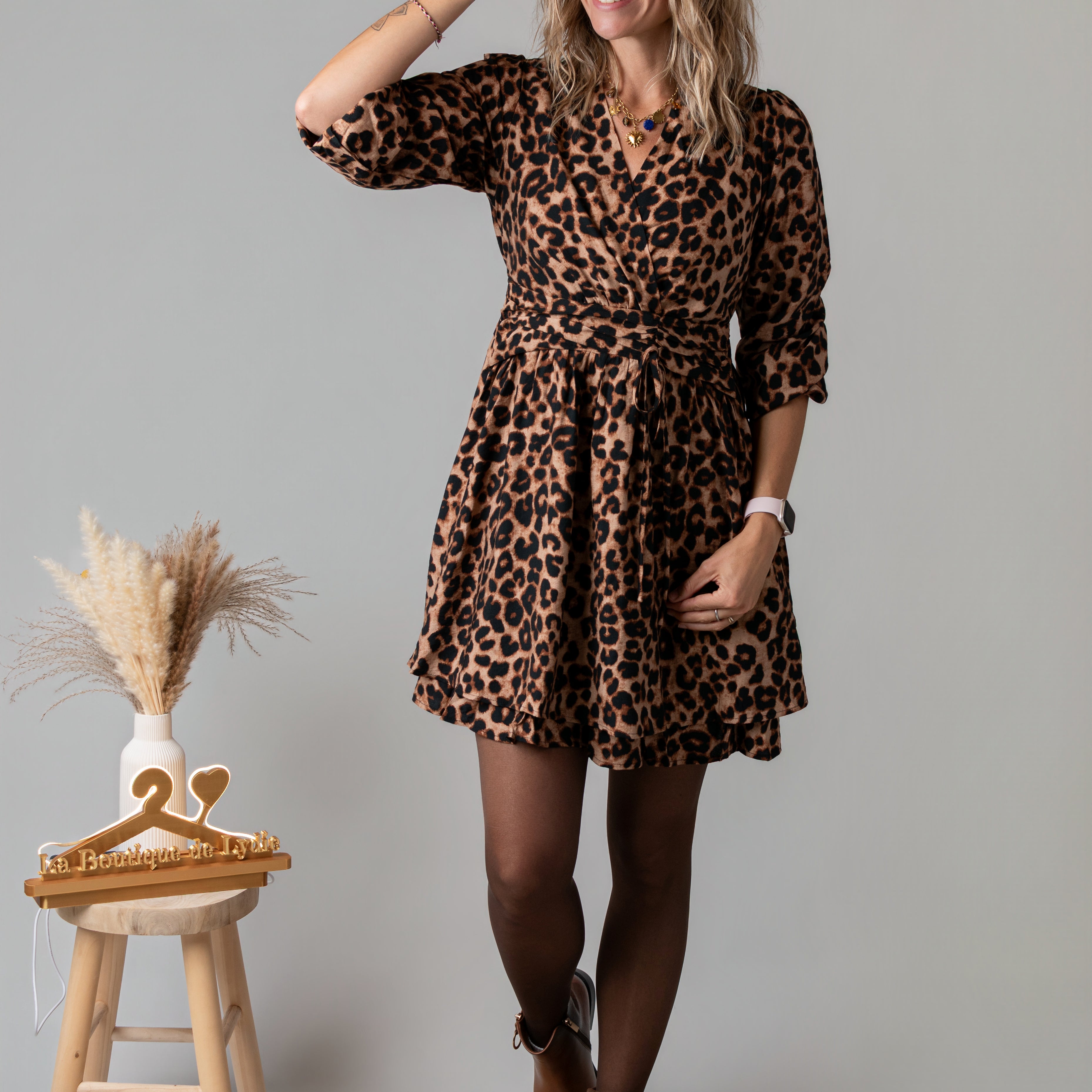 Robe courte fluide léopard cache-cœur la Boutique de Lydie