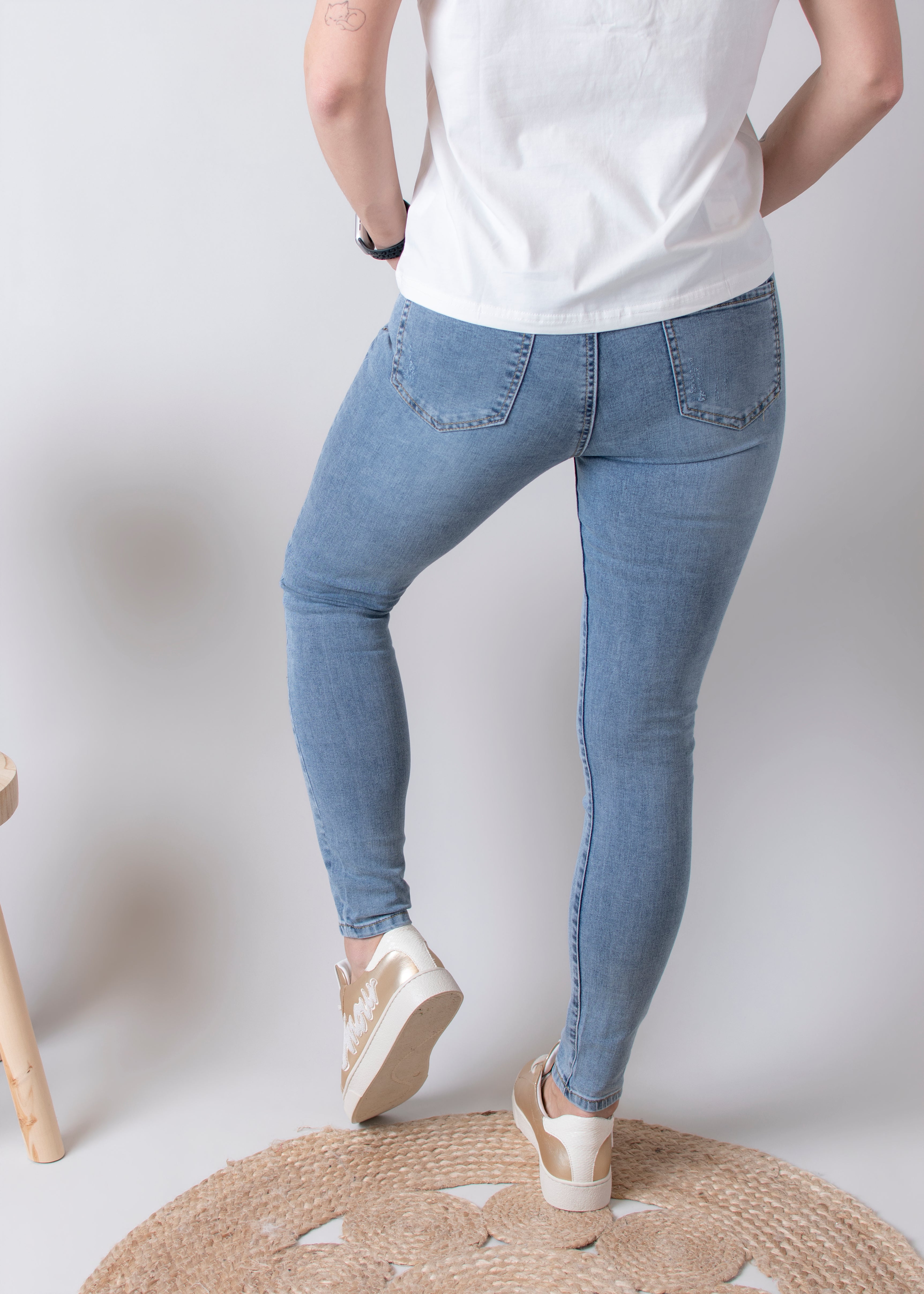 Jean skinny bleu clair delavé