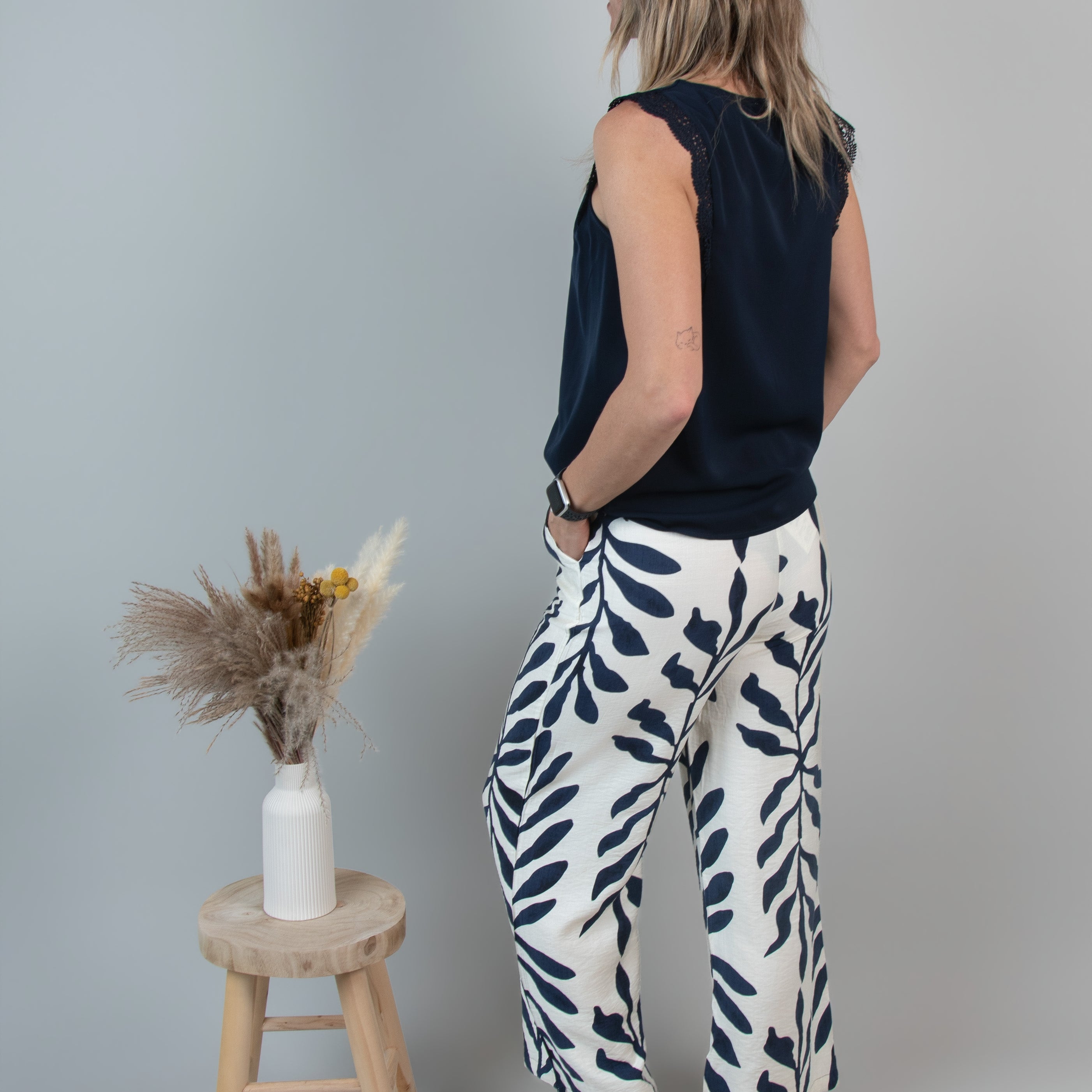 debardeur dentelle marine femme