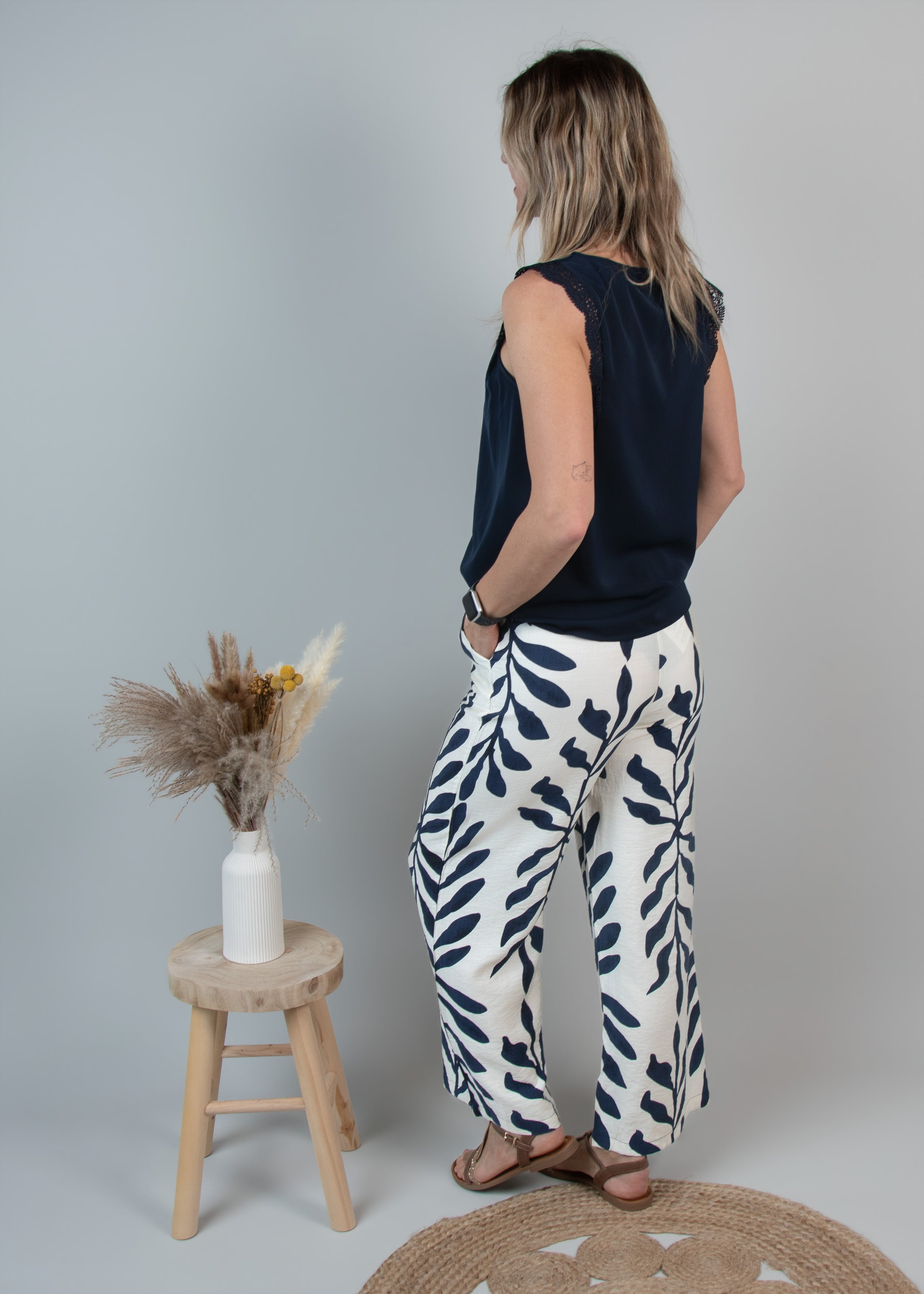 debardeur dentelle marine femme