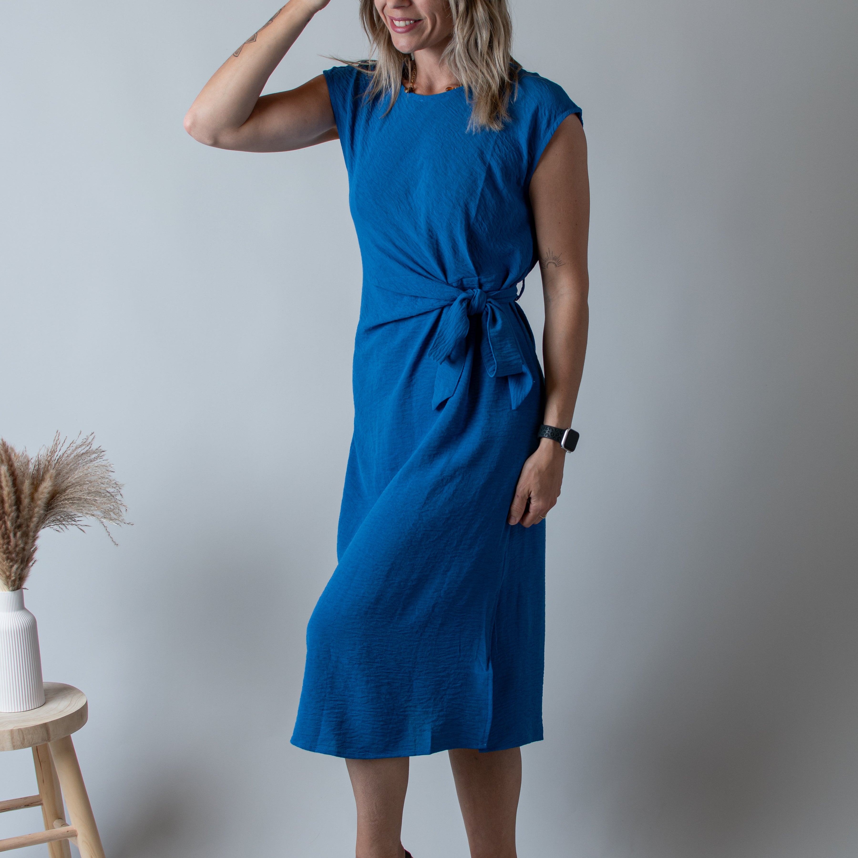 Robe Mi-Longue Bleu Électrique la boutique de lydie