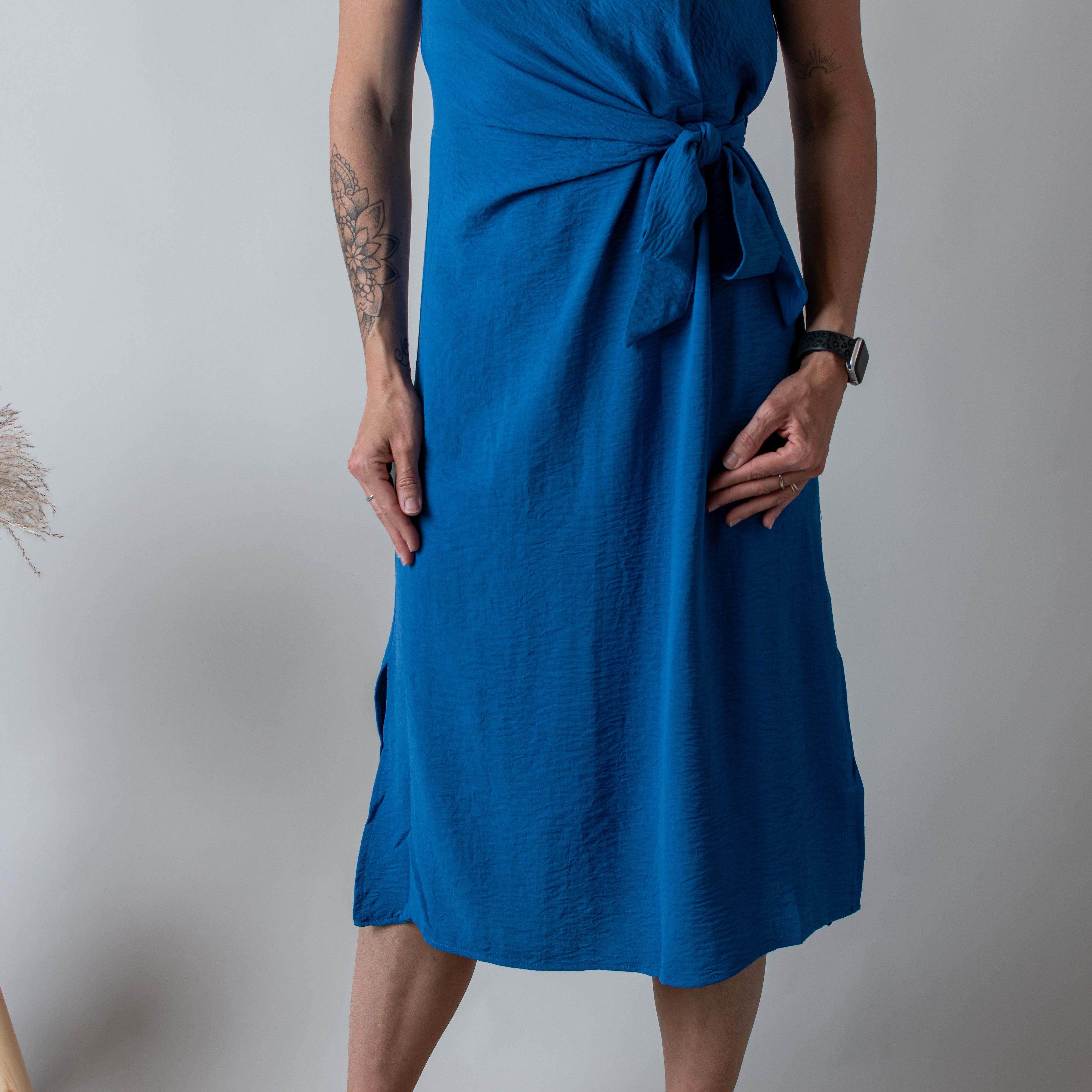Robe Mi-Longue Bleu Électrique