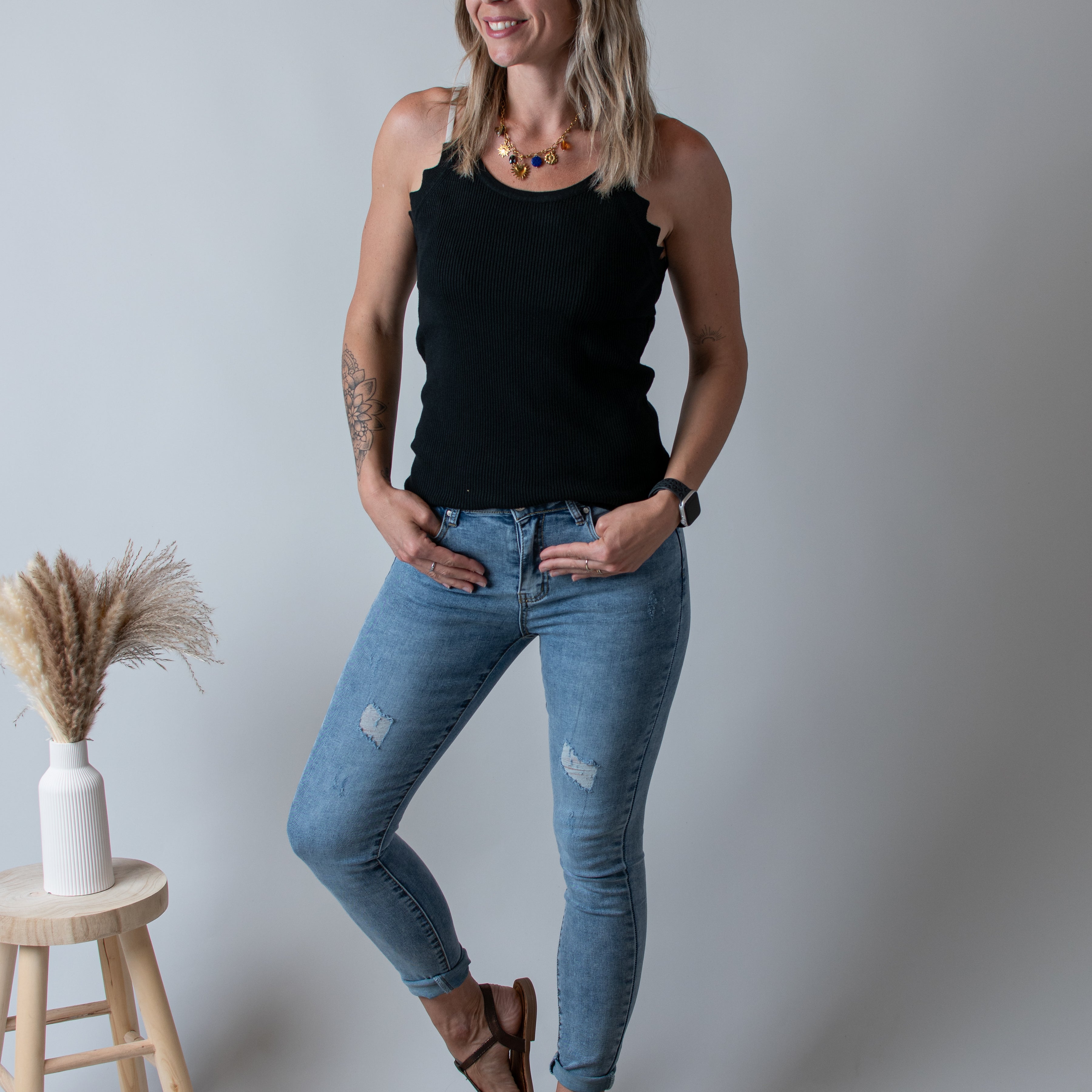 Débardeur côtelée noir coupe américaine