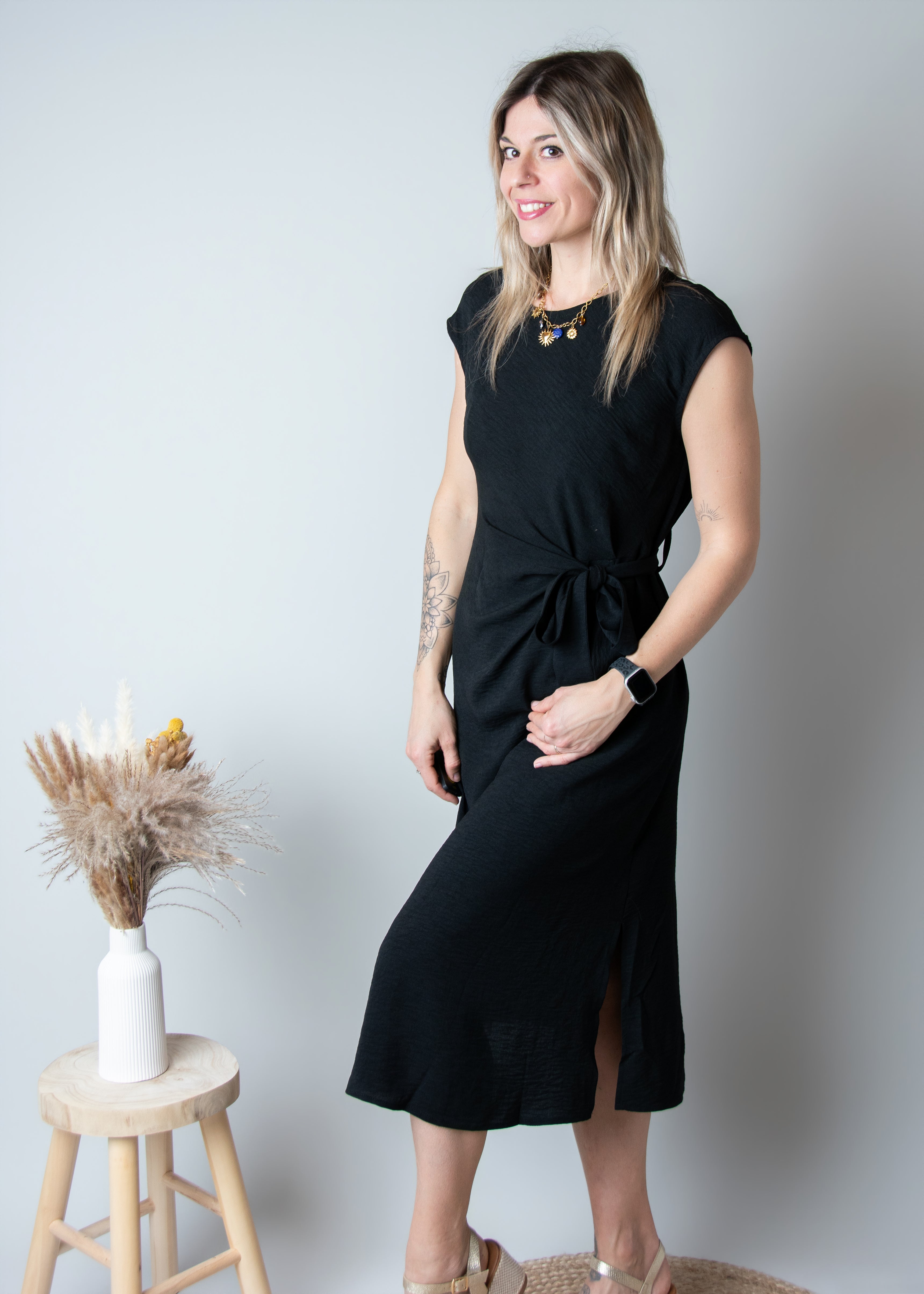 Robe Mi-Longue noire Cintrée