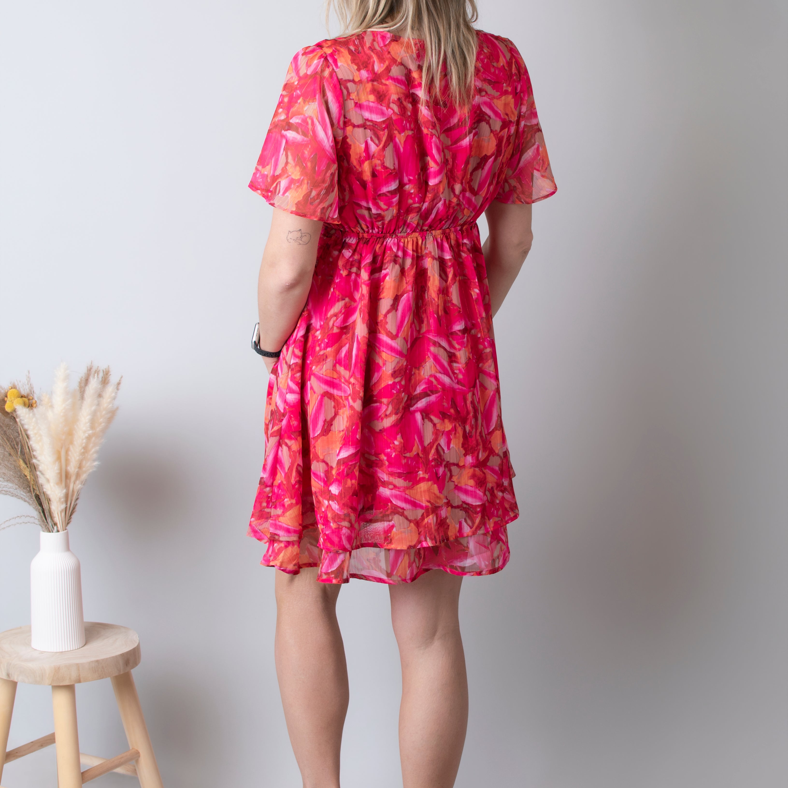 Robe cache-cœur, courte fuchsia