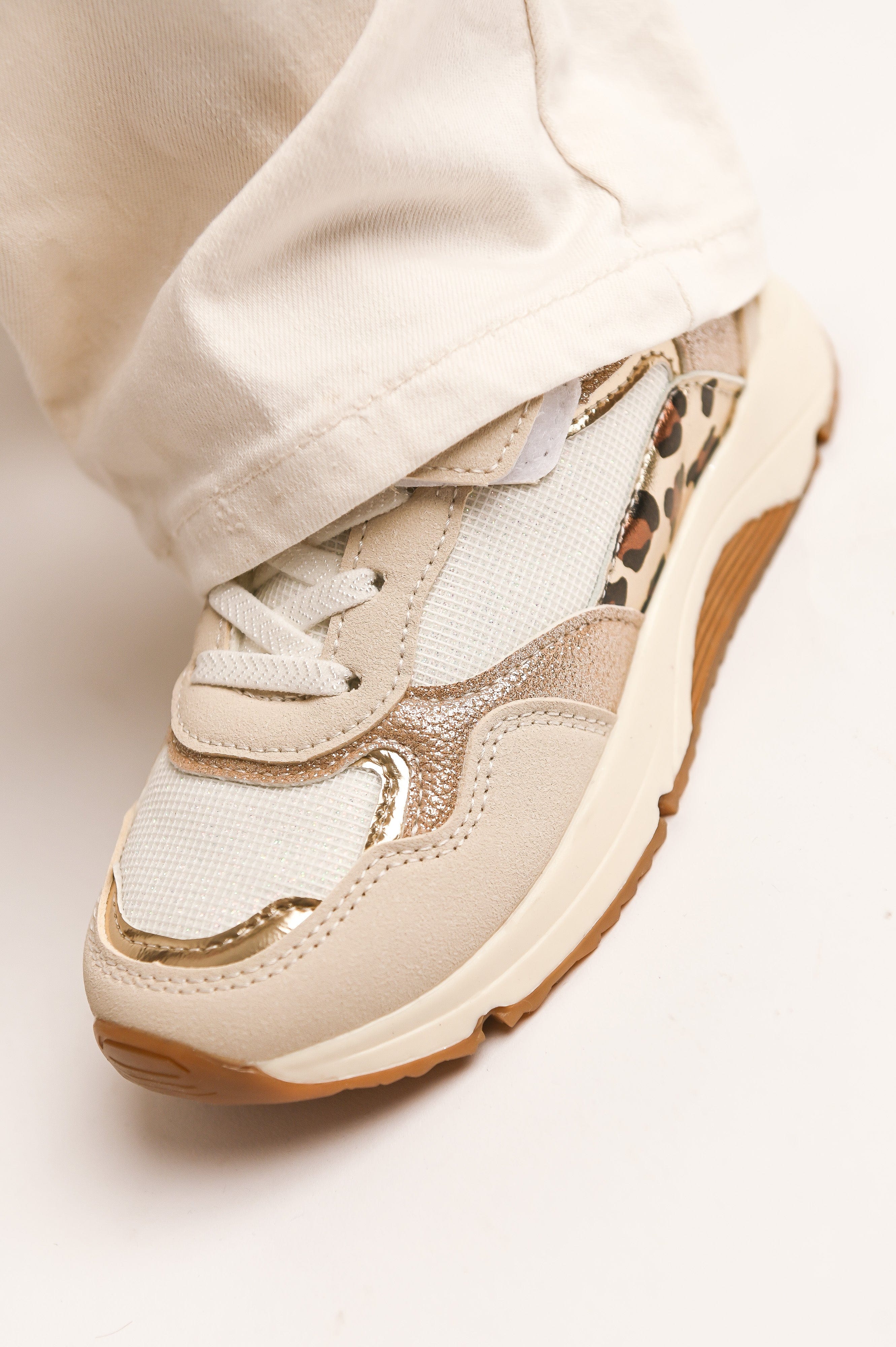 Baskets beiges avec bande léopard la boutique de lydie enfants