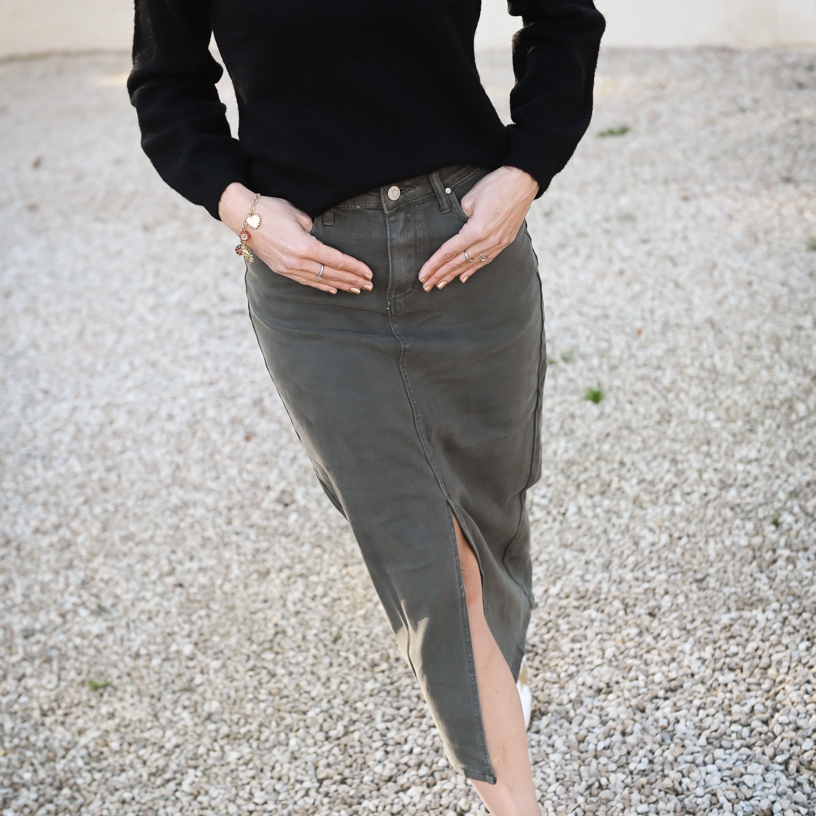 Jupe longue fendu kaki la boutique de lydie