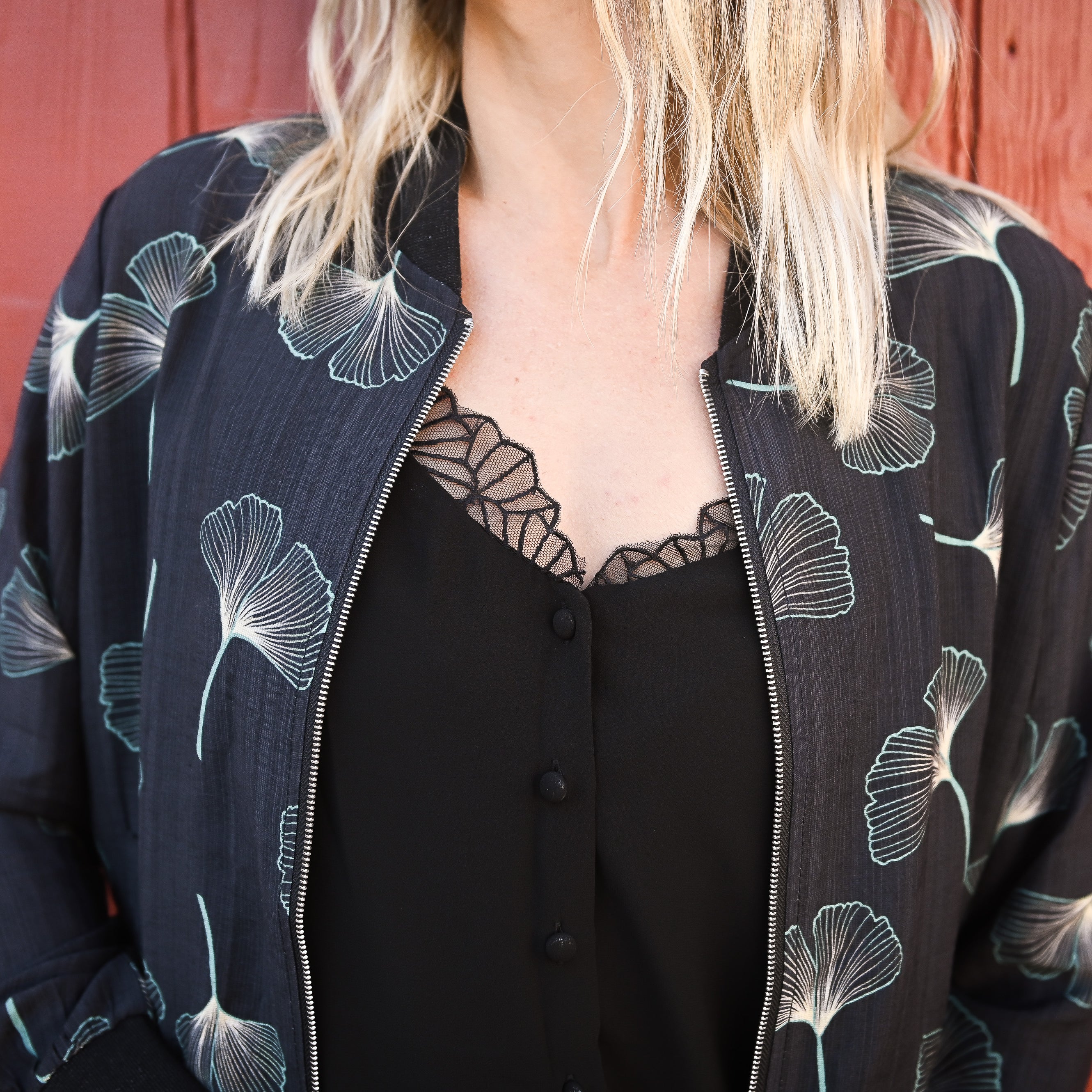 Bombers noir à motifs la boutique de lydie