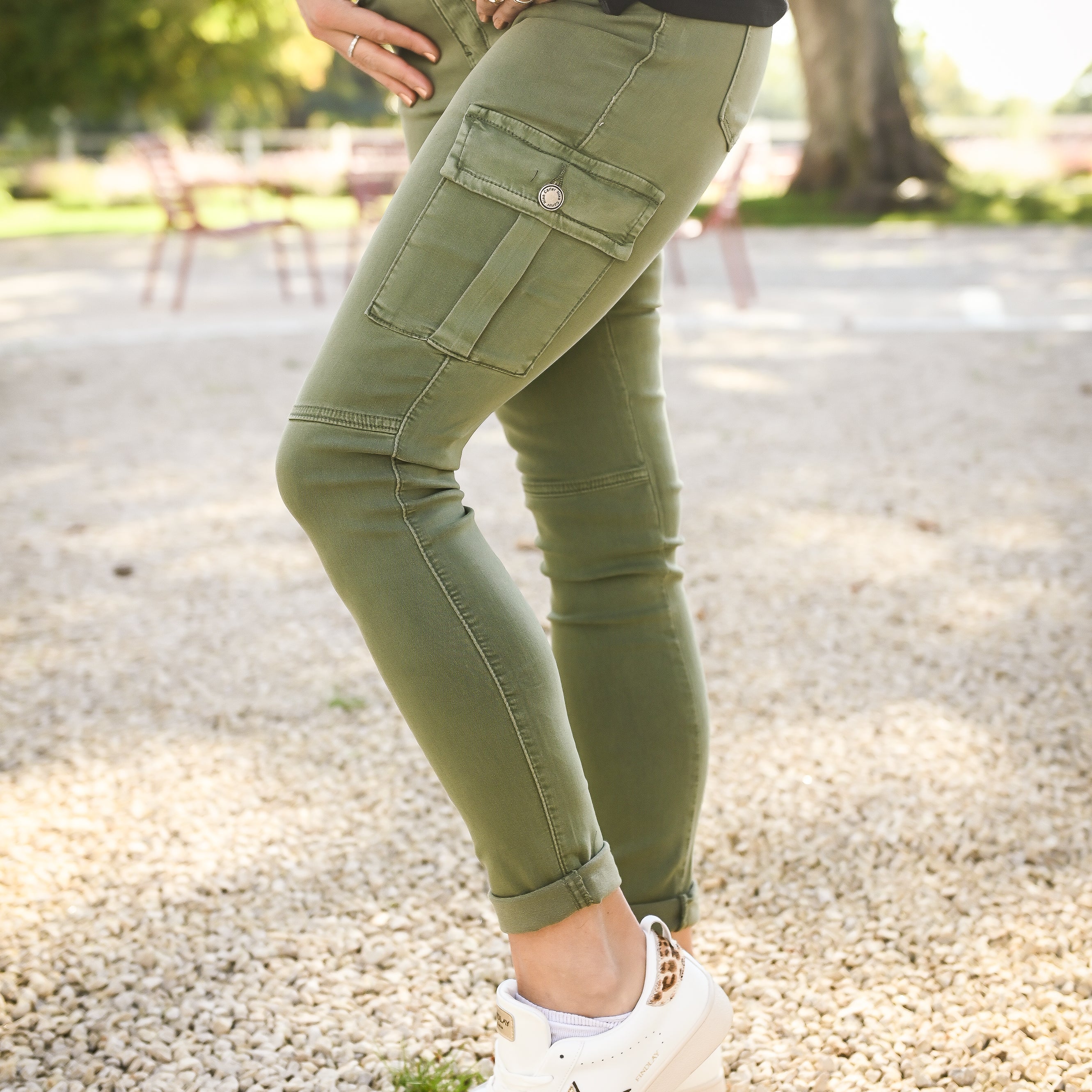 Skinny cargo kaki femme