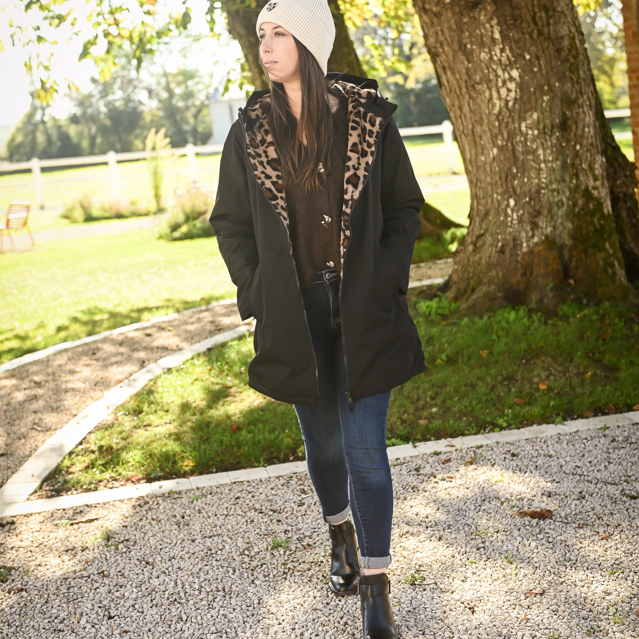 Parka noir mi longue avec fourrure léopard la boutique de lydie