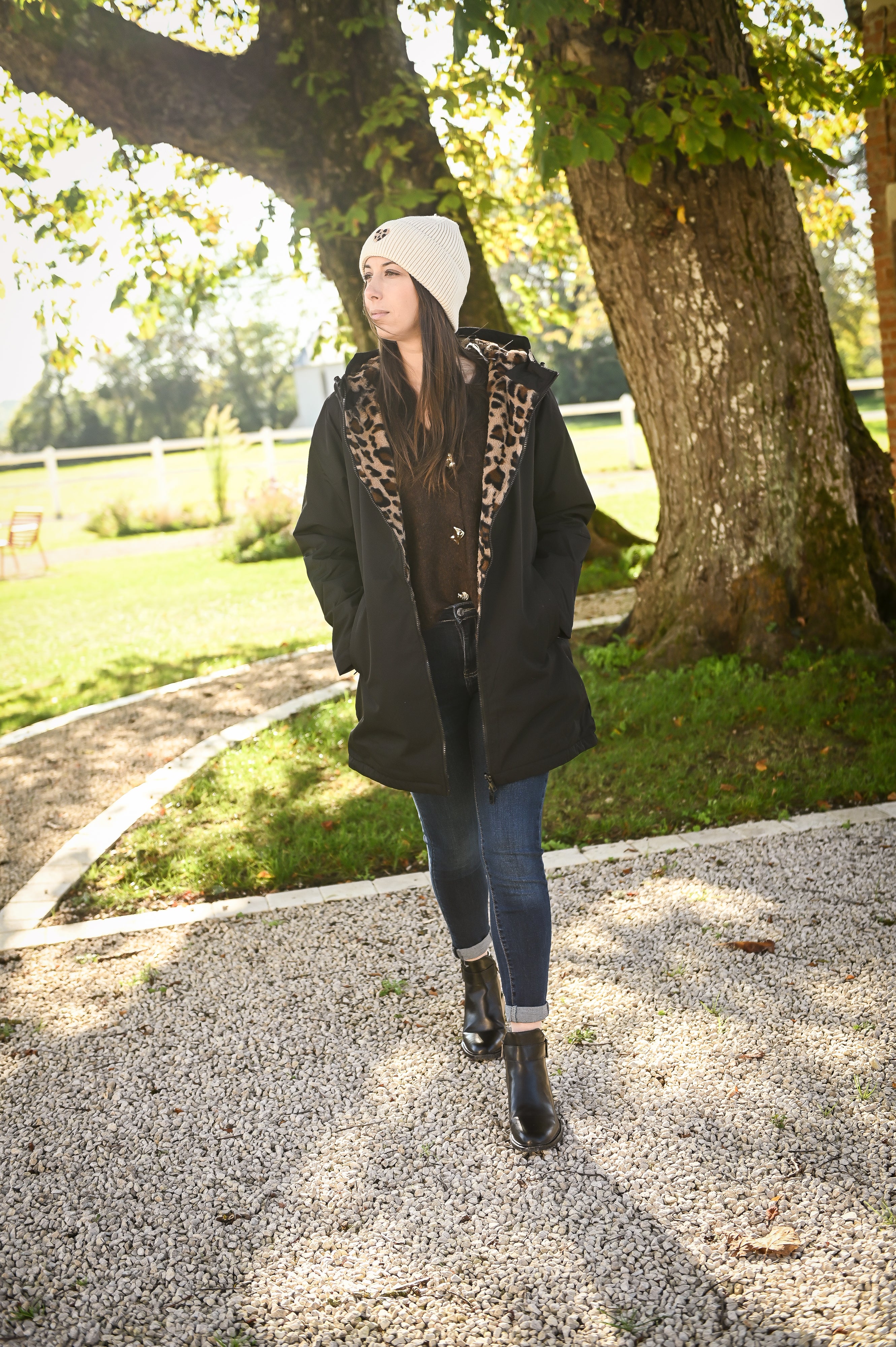 Parka noir mi longue avec fourrure léopard la boutique de lydie