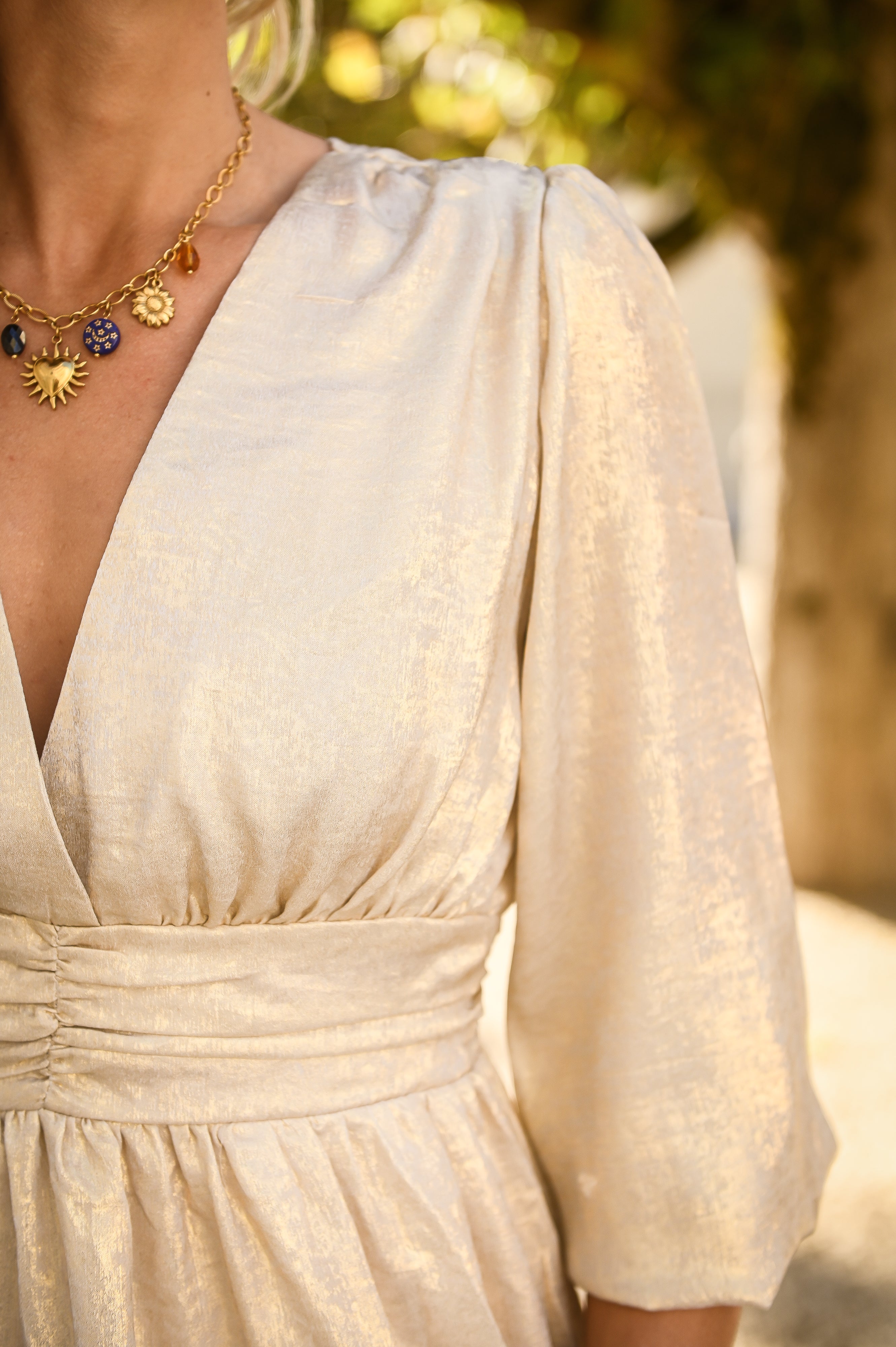 Robe manches longues dorée