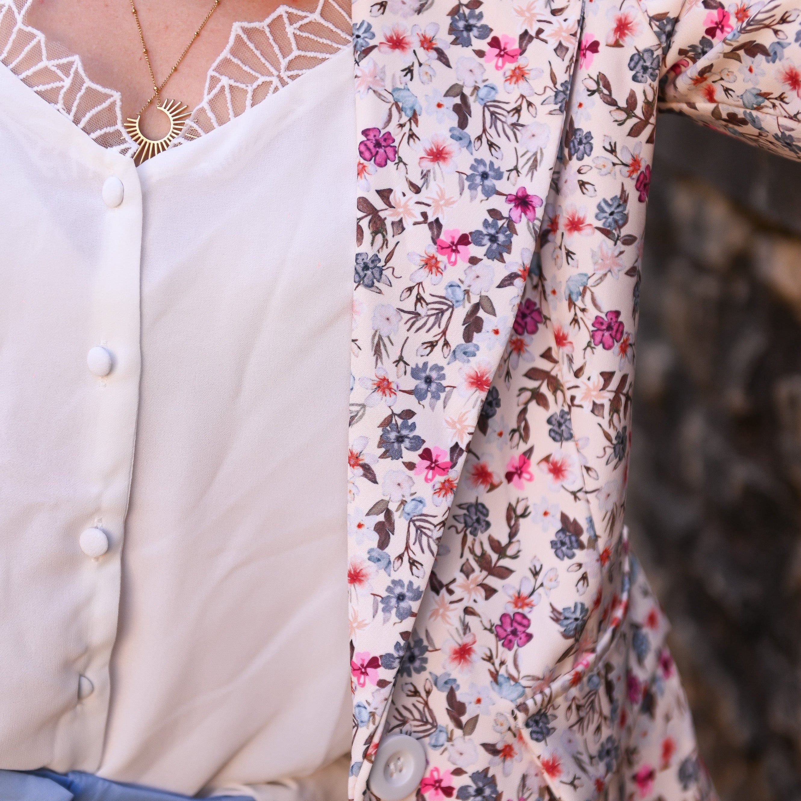 Blazer écru motif fleuri la boutique de lydie