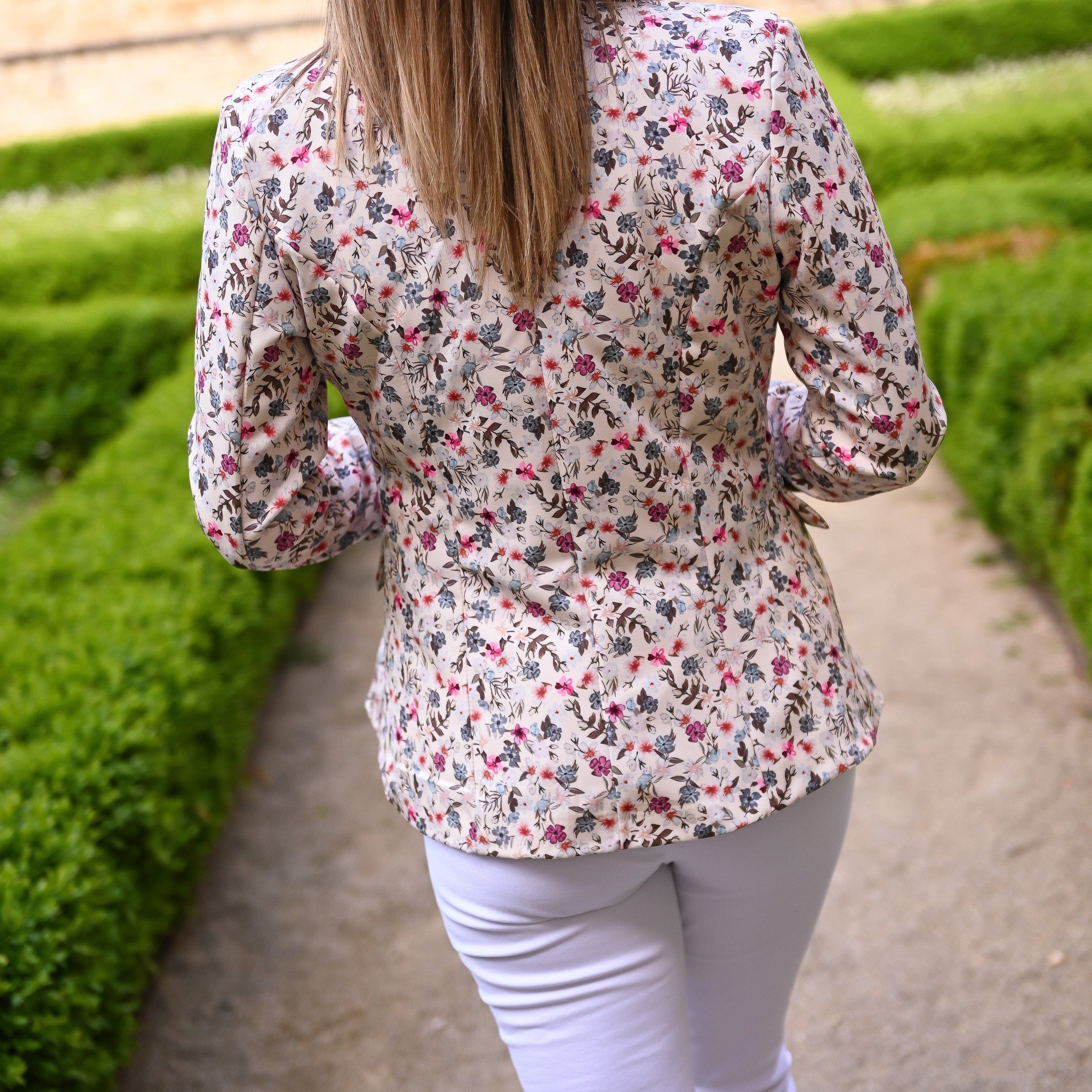 Blazer écru motif fleuri