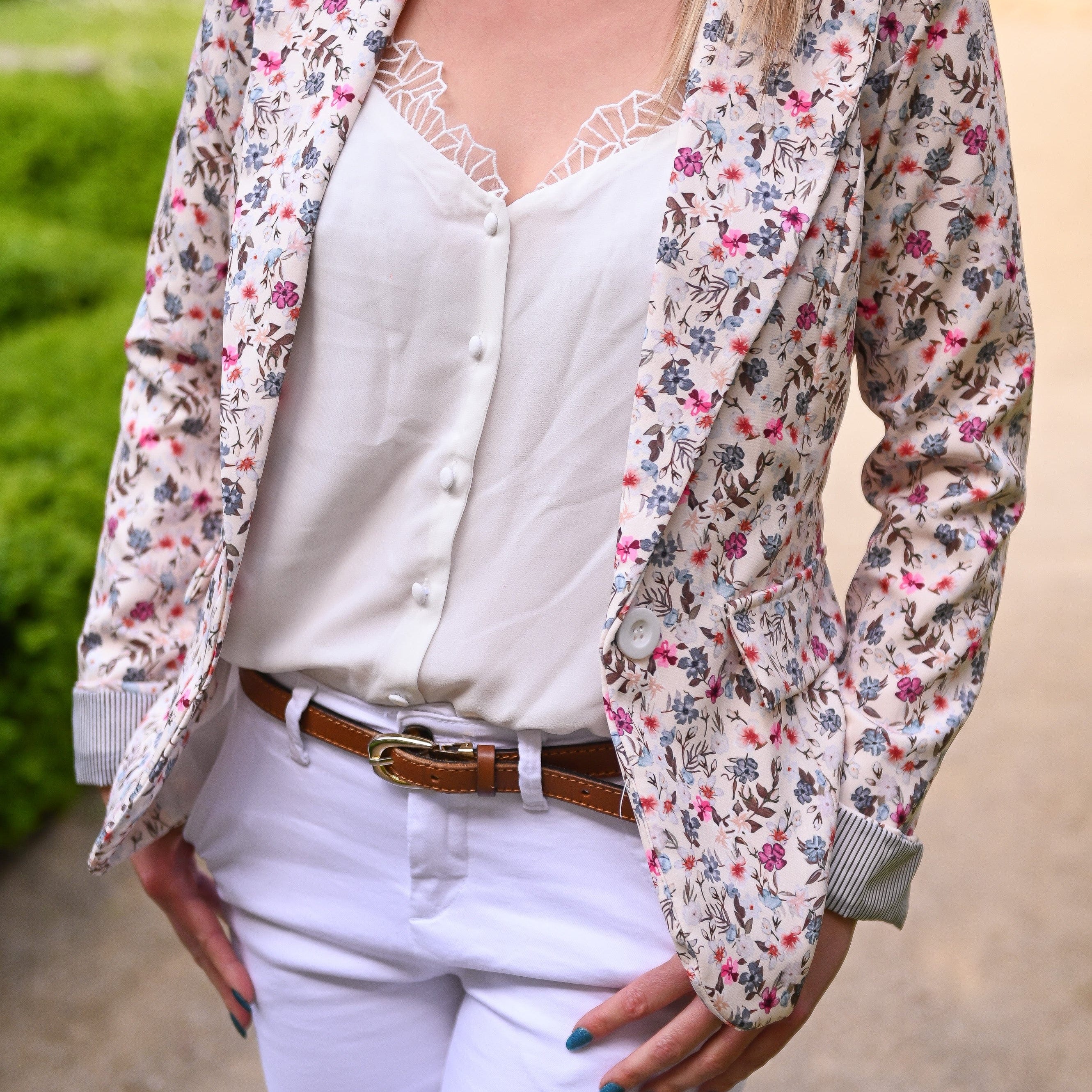 Blazer écru motif fleuri la boutique de lydie