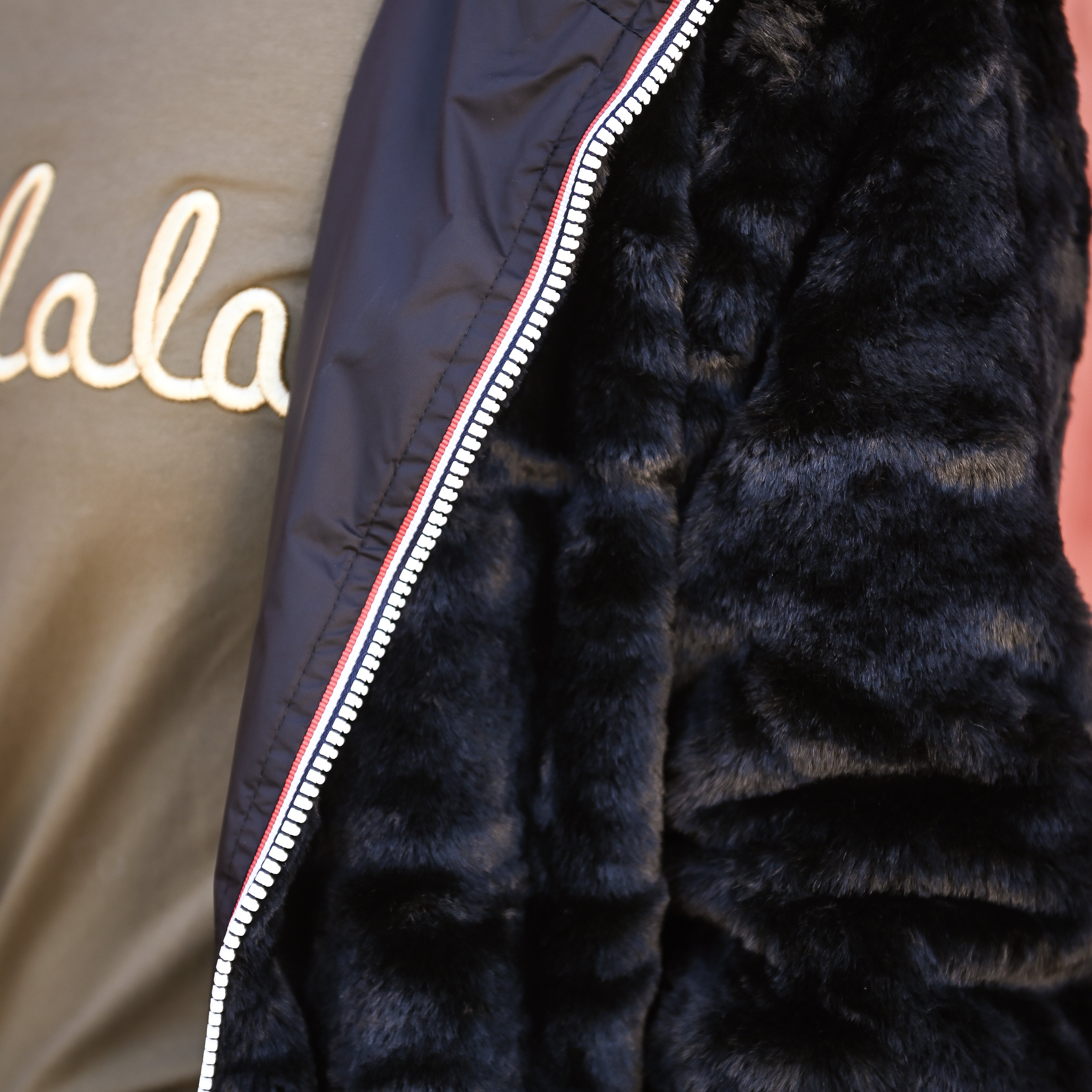 Parka noir imperméable mi longue réversible