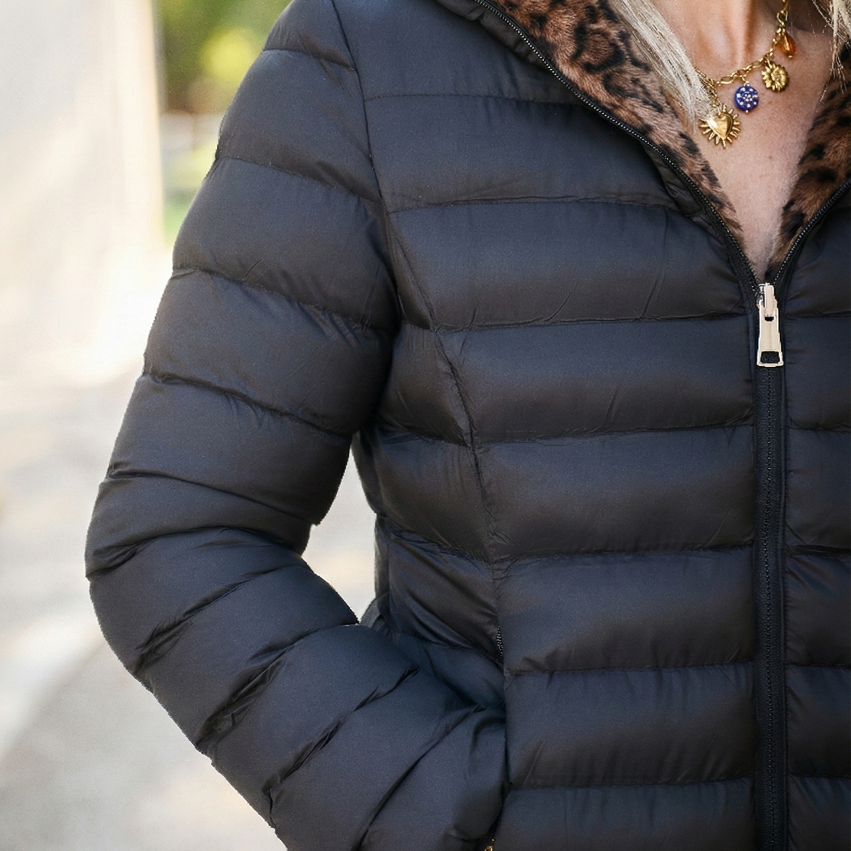 Doudoune réversible noir intérieur fourrure chocolat léopard