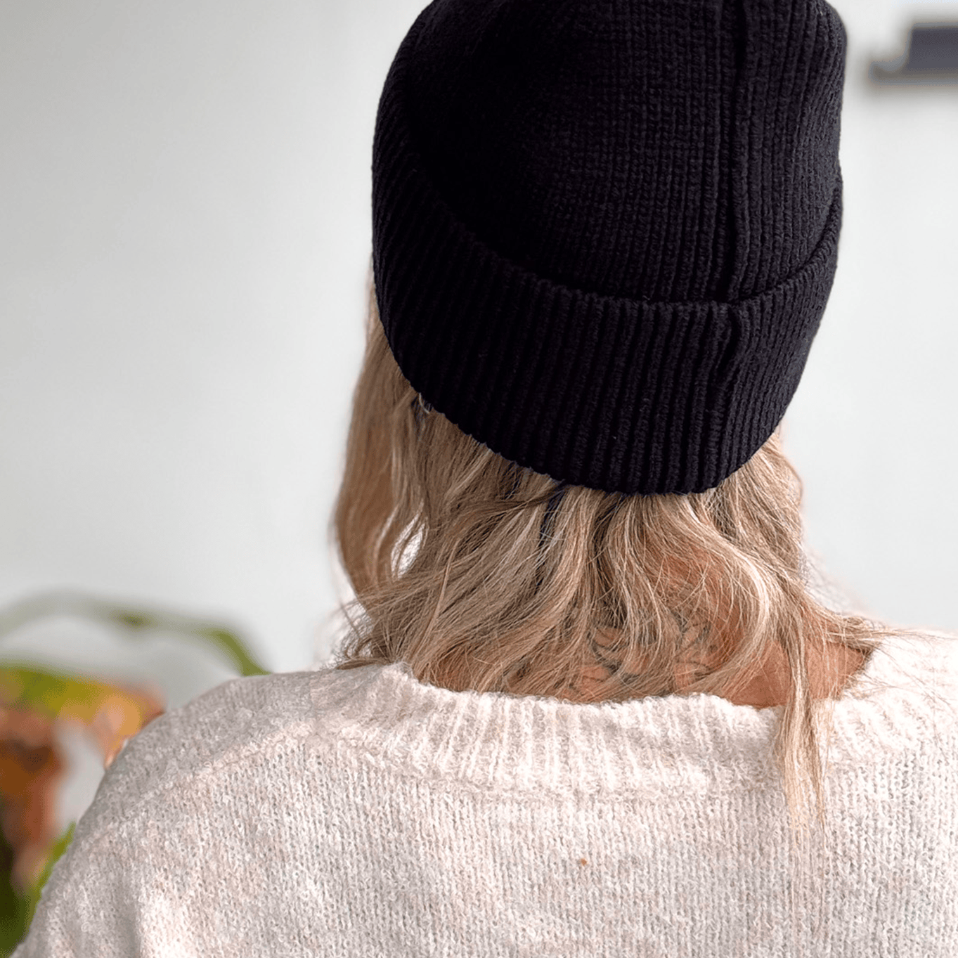 Bonnet en maille avec coeur léopard brodé
