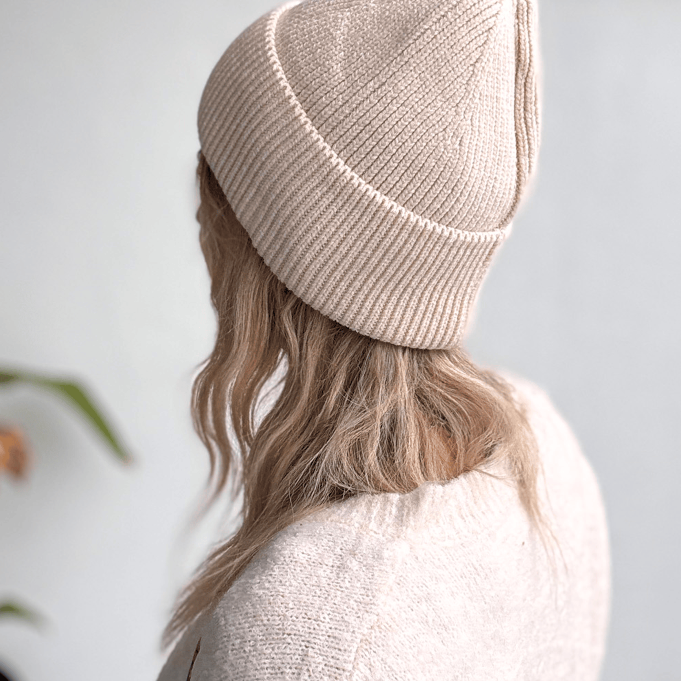 Bonnet en maille avec coeur léopard brodé