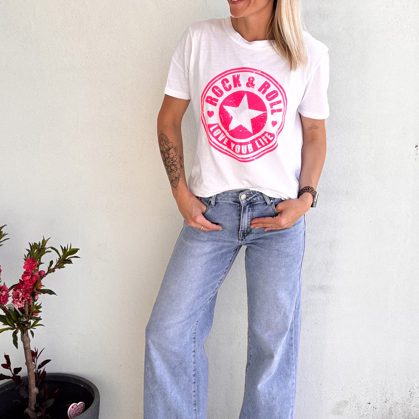 T-shirt blanc Rock & Roll fushia la boutqiue de lydie