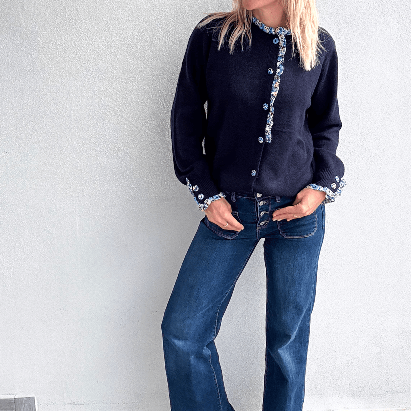 Gilet marine fleuri femme