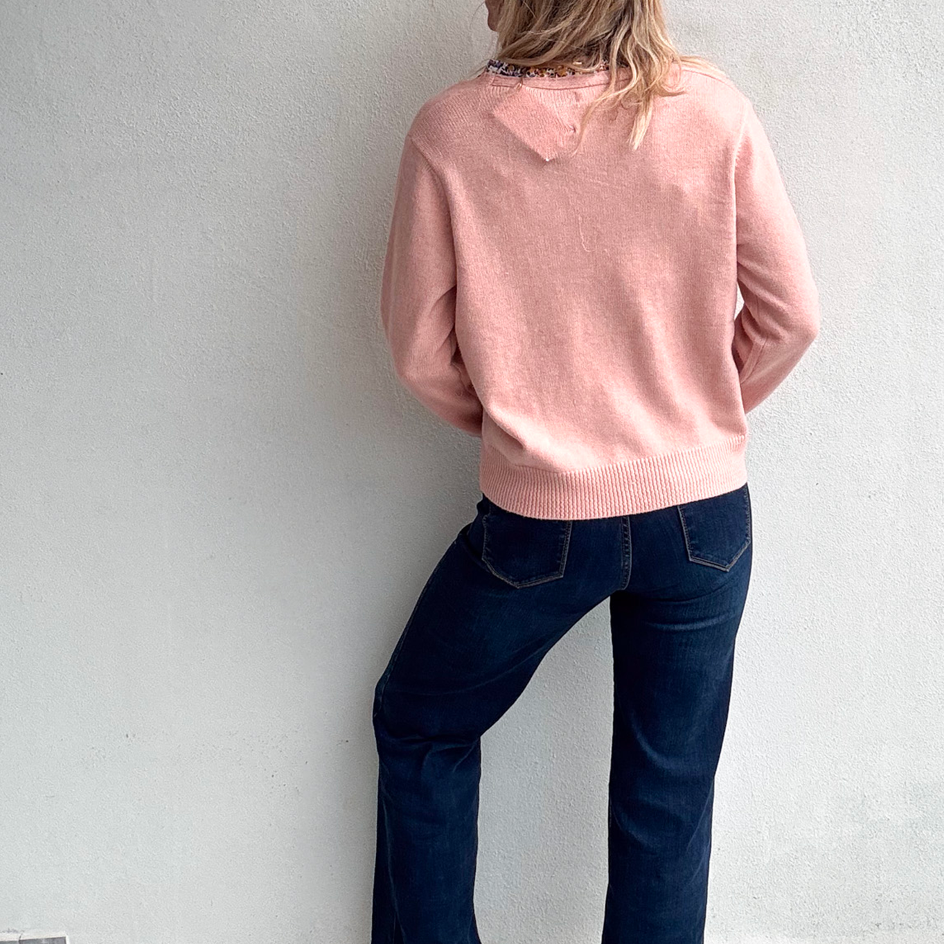 Gilet rose pale fleuri femme