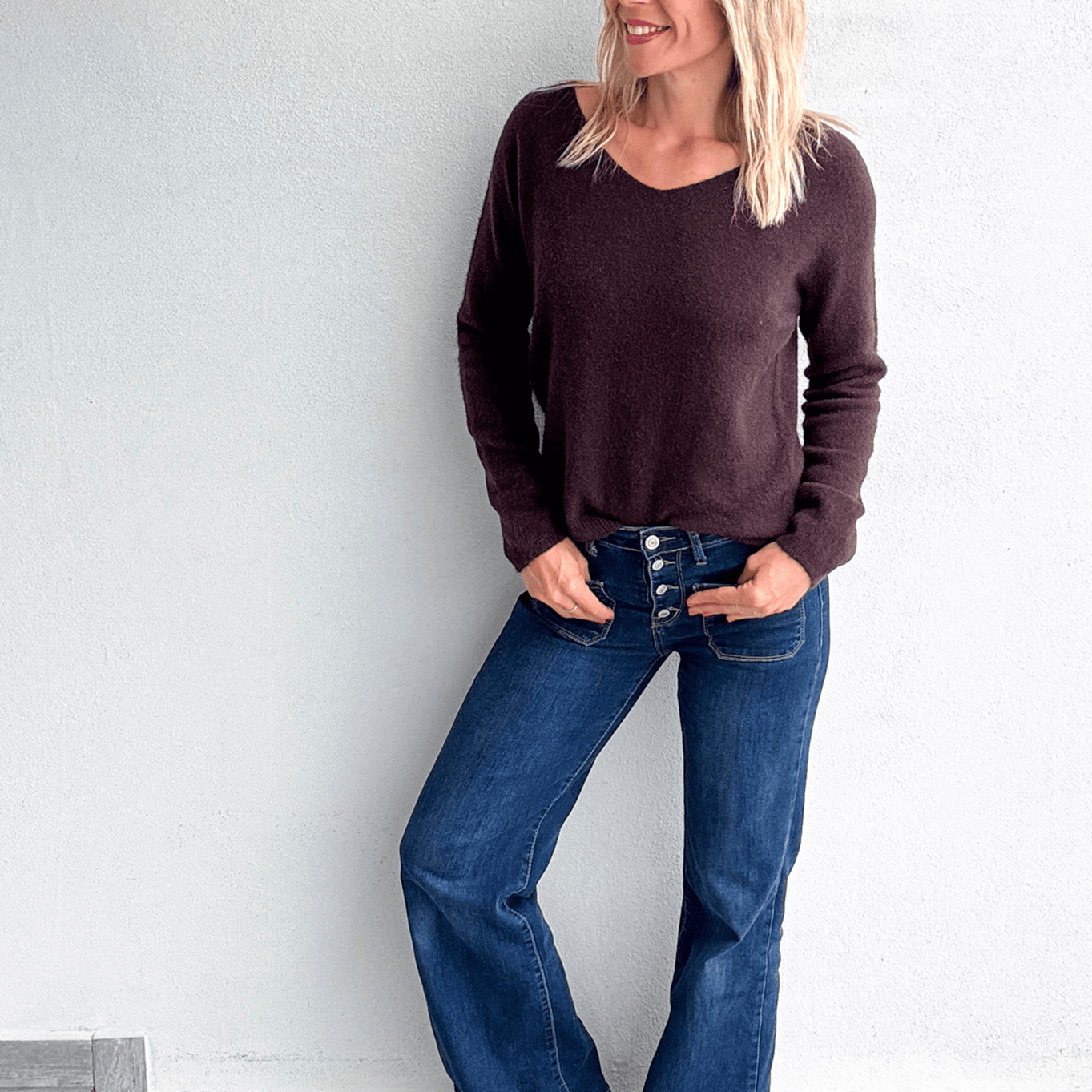 Pull marron chocolat, col V, matière douce