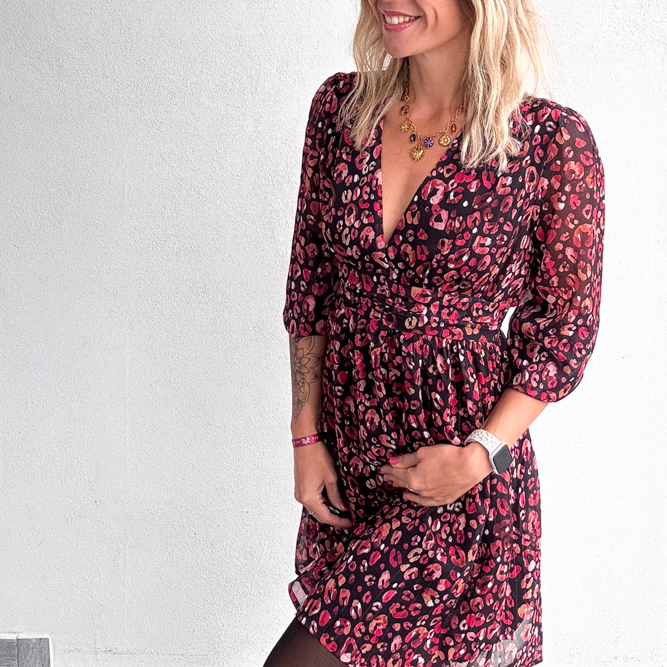 Robe Courte Cache-Cœur Imprimée - Léopard Rose & Noir