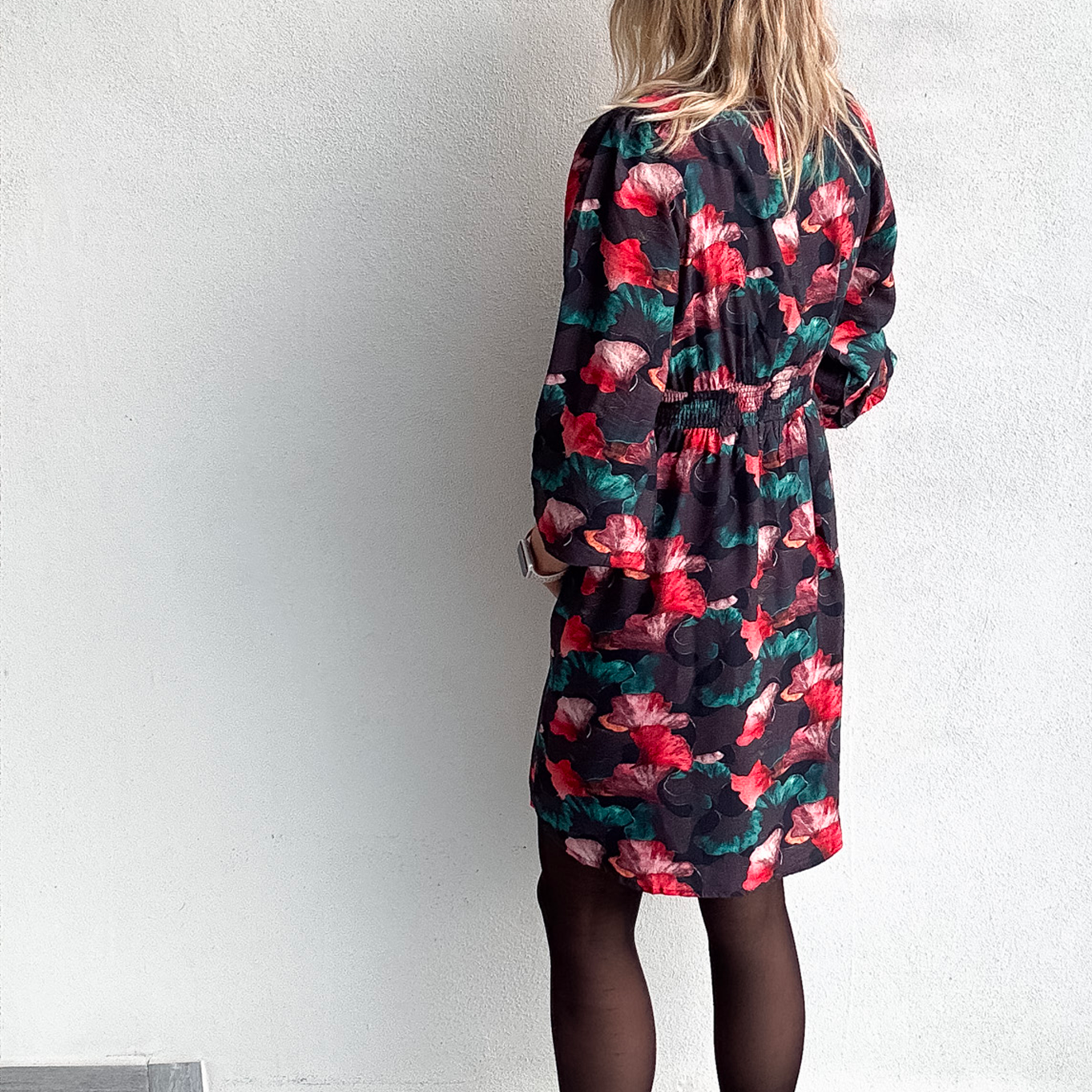 robe hiver femme grise fleuri