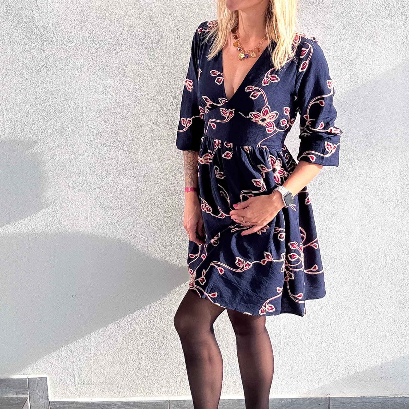Robe courte Marine avec broderie