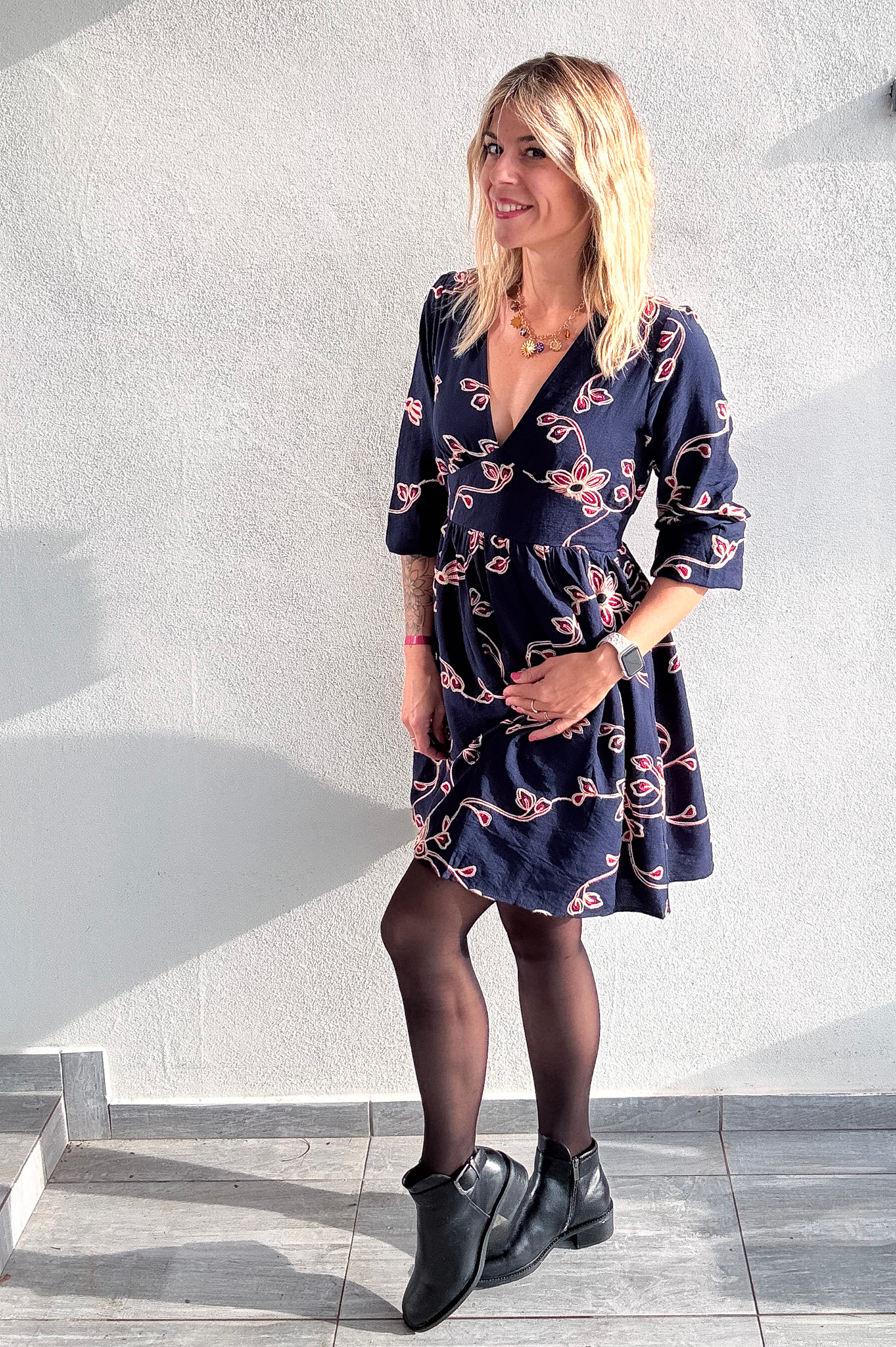 Robe courte Marine avec broderie