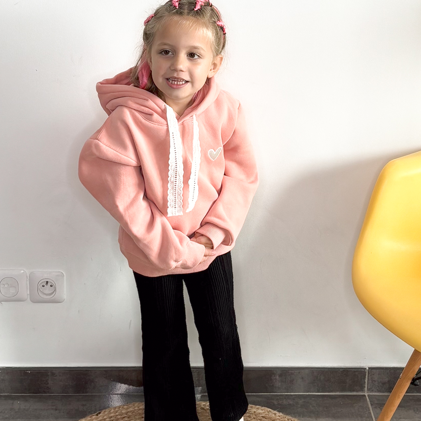 Sweat à capuche rose Enfant la boutique de lydie