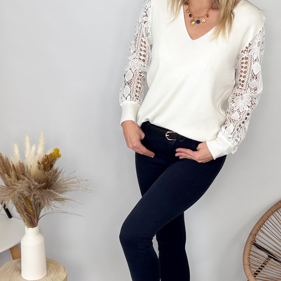 Pull Écru Manches Dentelle - femme