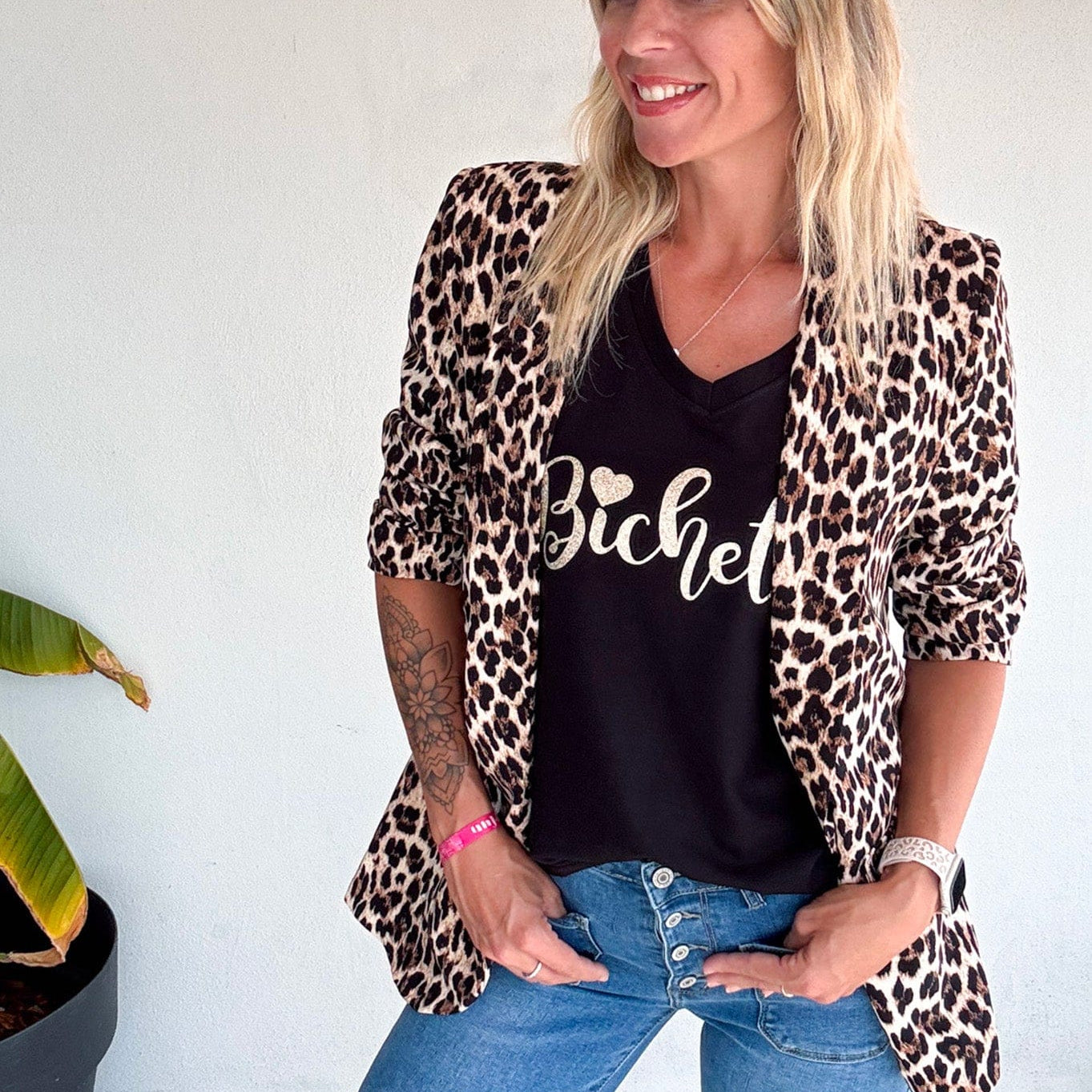 T-shirt noir, floqué "Bichette"