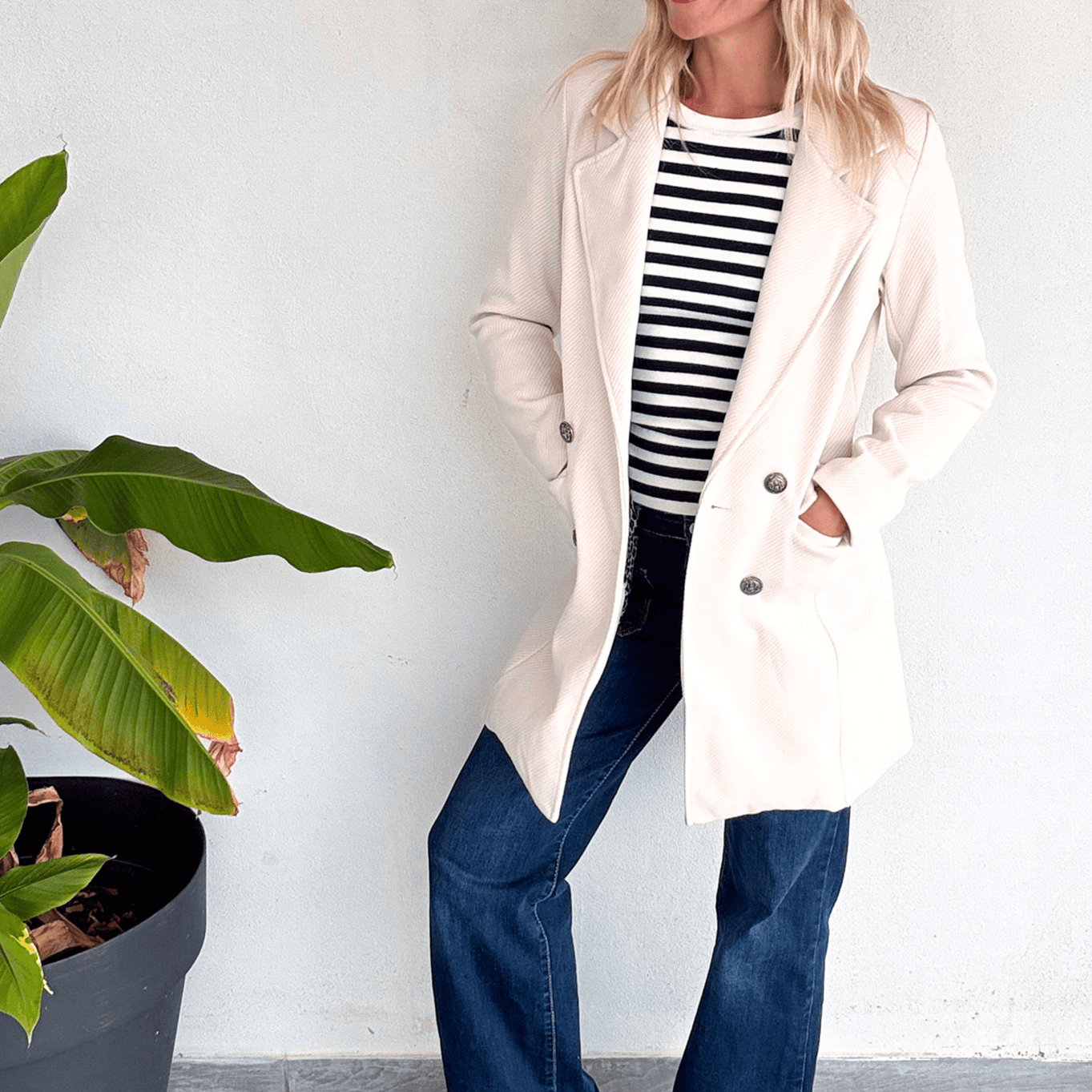 Manteau beige mi long, 4 boutons, avec poches la boutique de lydie