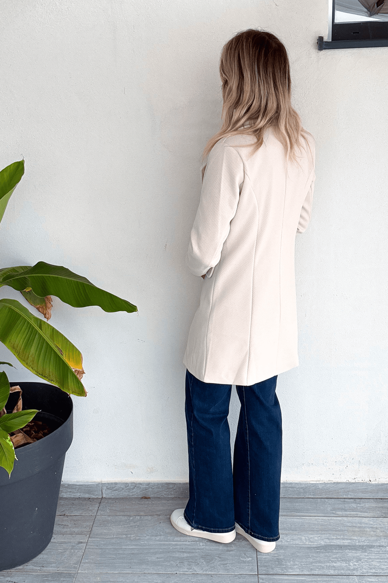 Manteau beige mi long, 4 boutons femme