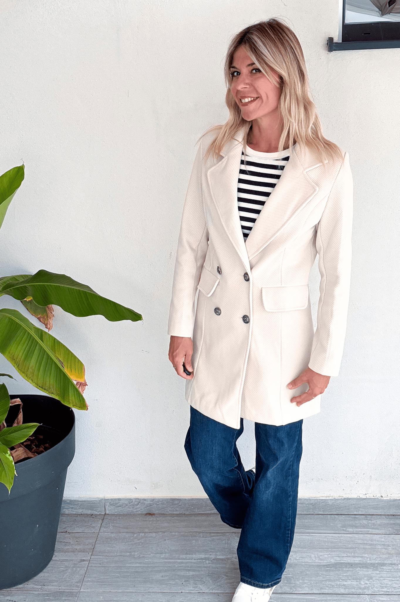 Manteau beige mi long, 4 boutons femme