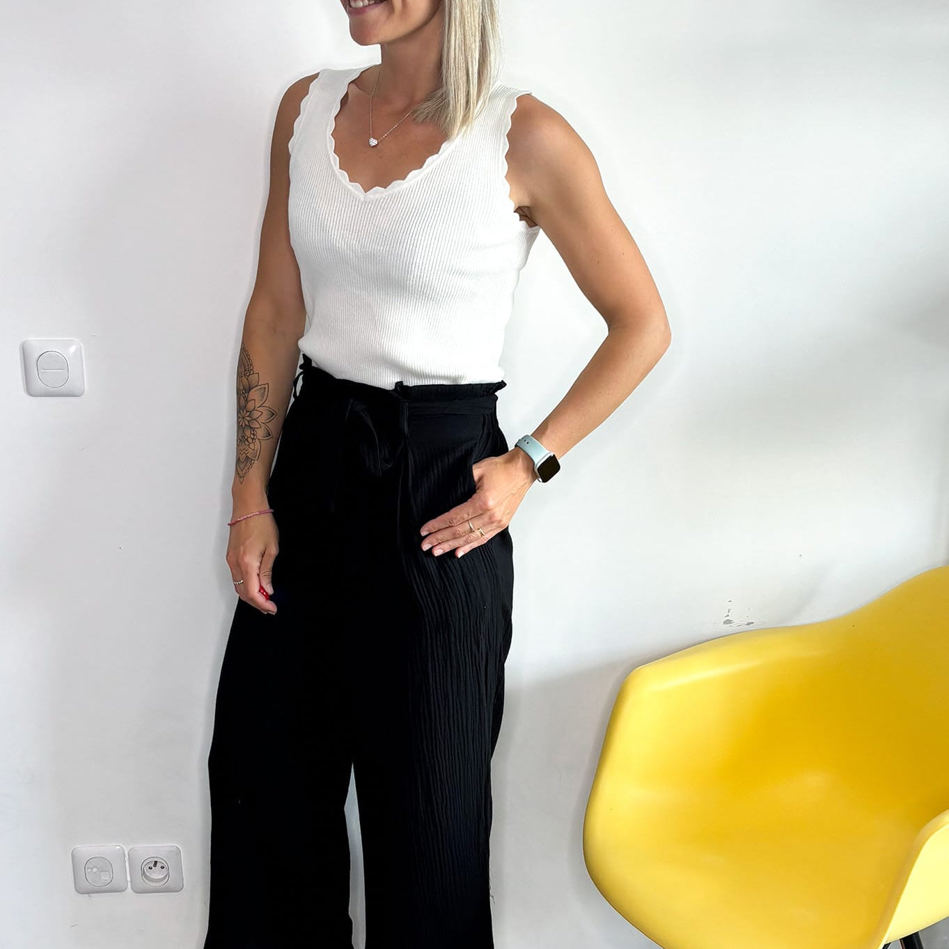 Pantalon noir en gaz de coton