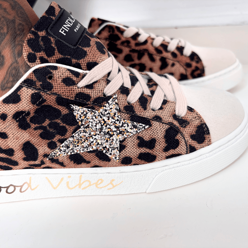 Baskets léopard effet tissu