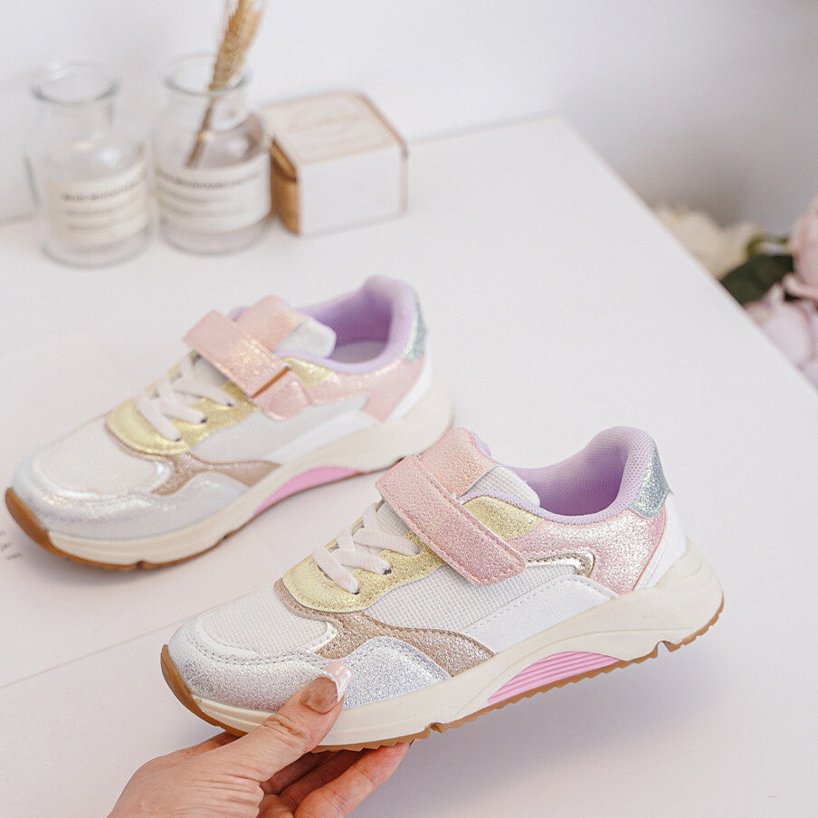 Baskets coloré brillante