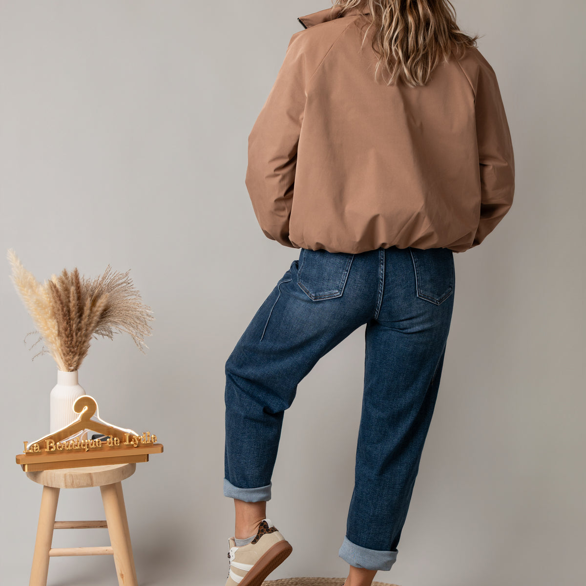 Blouson bombers court oversize Camel