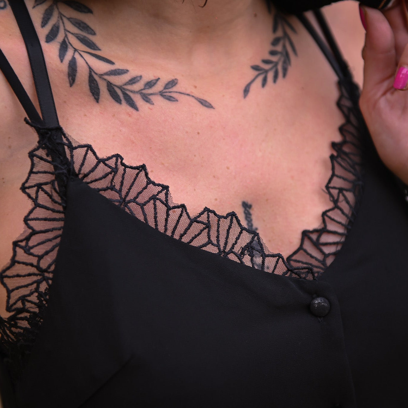 Débardeur Alyssa noir - La Boutique de Lydie S