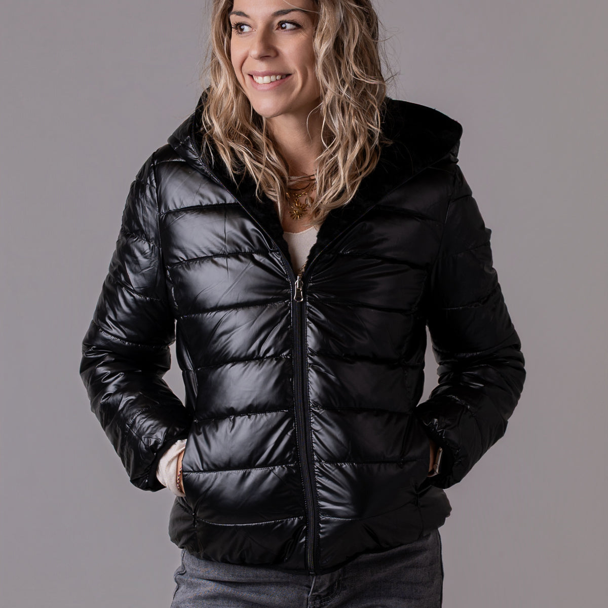 Doudoune courte réversible noire fourrure la boutique de lydie
