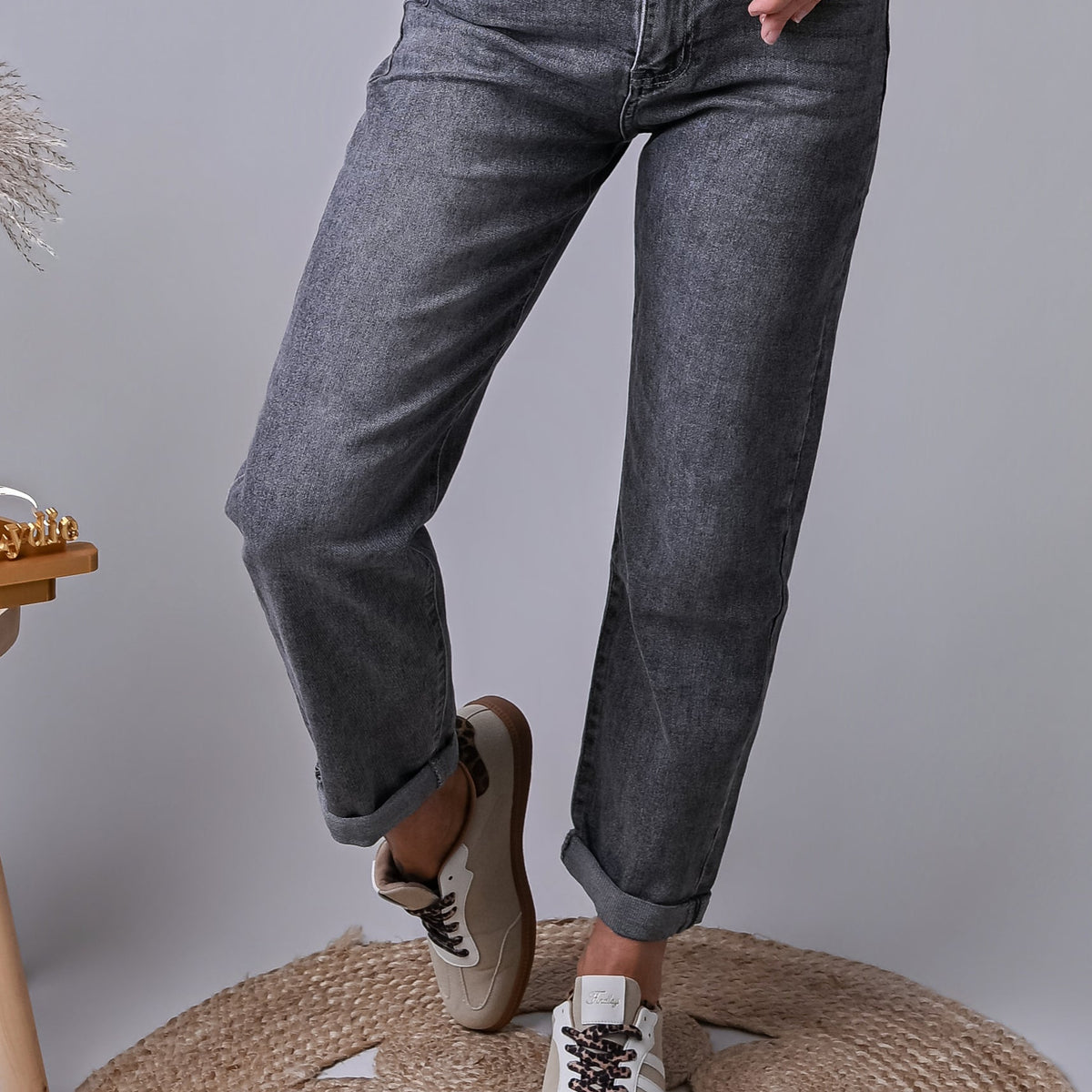 Jean barrel fit gris délavé