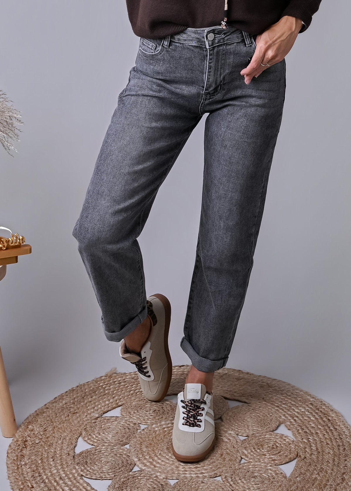 Jean barrel fit gris délavé