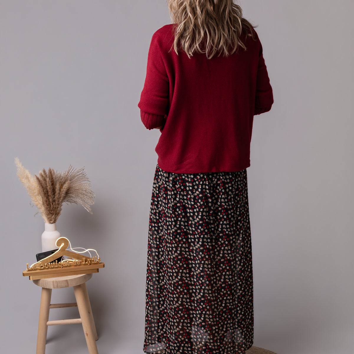 Jupe longue fleurie fendue noire