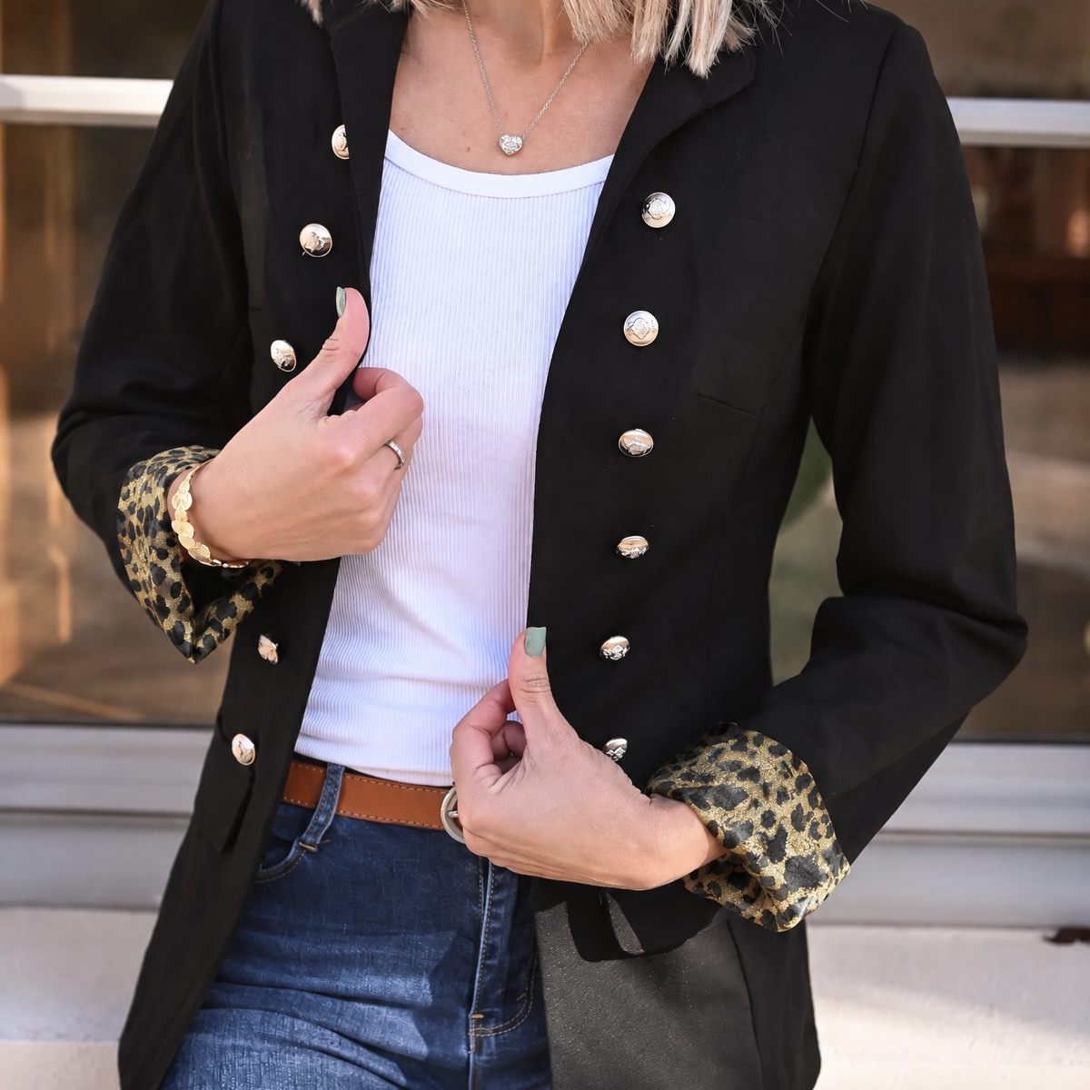 Veste officier noire boutons dorés revers léopard la Boutique de Lydie
