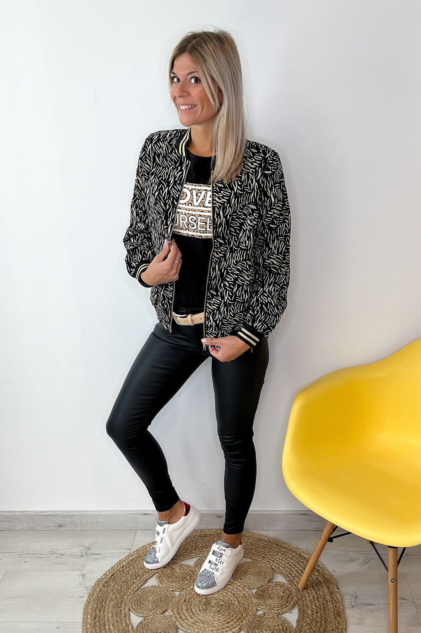 Pantalon skinny enduit noir - La Boutique de Lydie 34