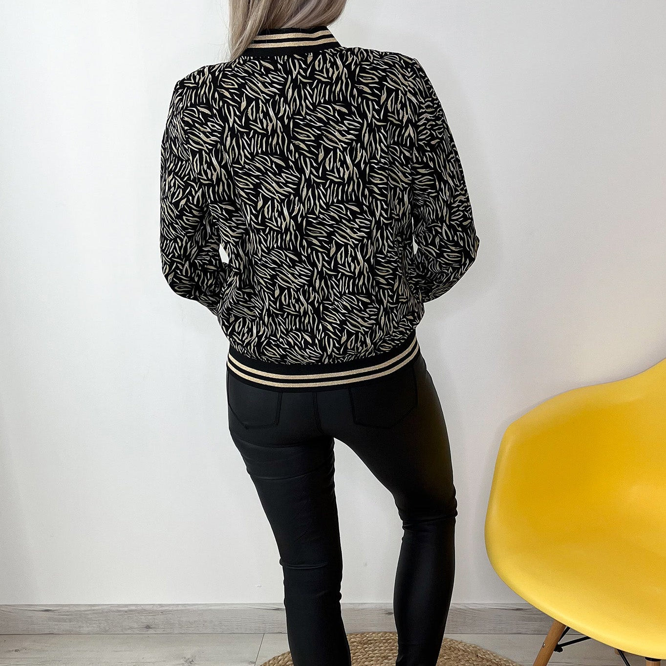 Pantalon skinny enduit noir - La Boutique de Lydie 34