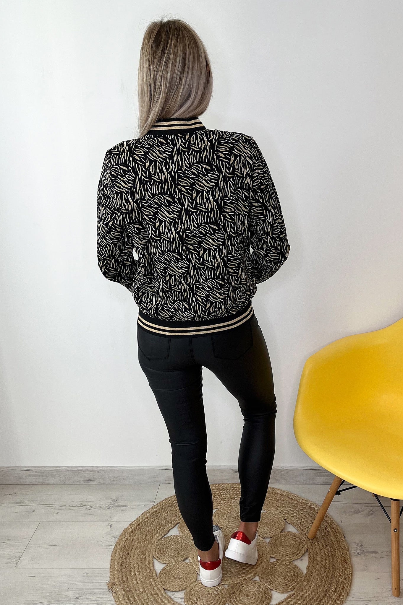 Pantalon skinny enduit noir - La Boutique de Lydie 34